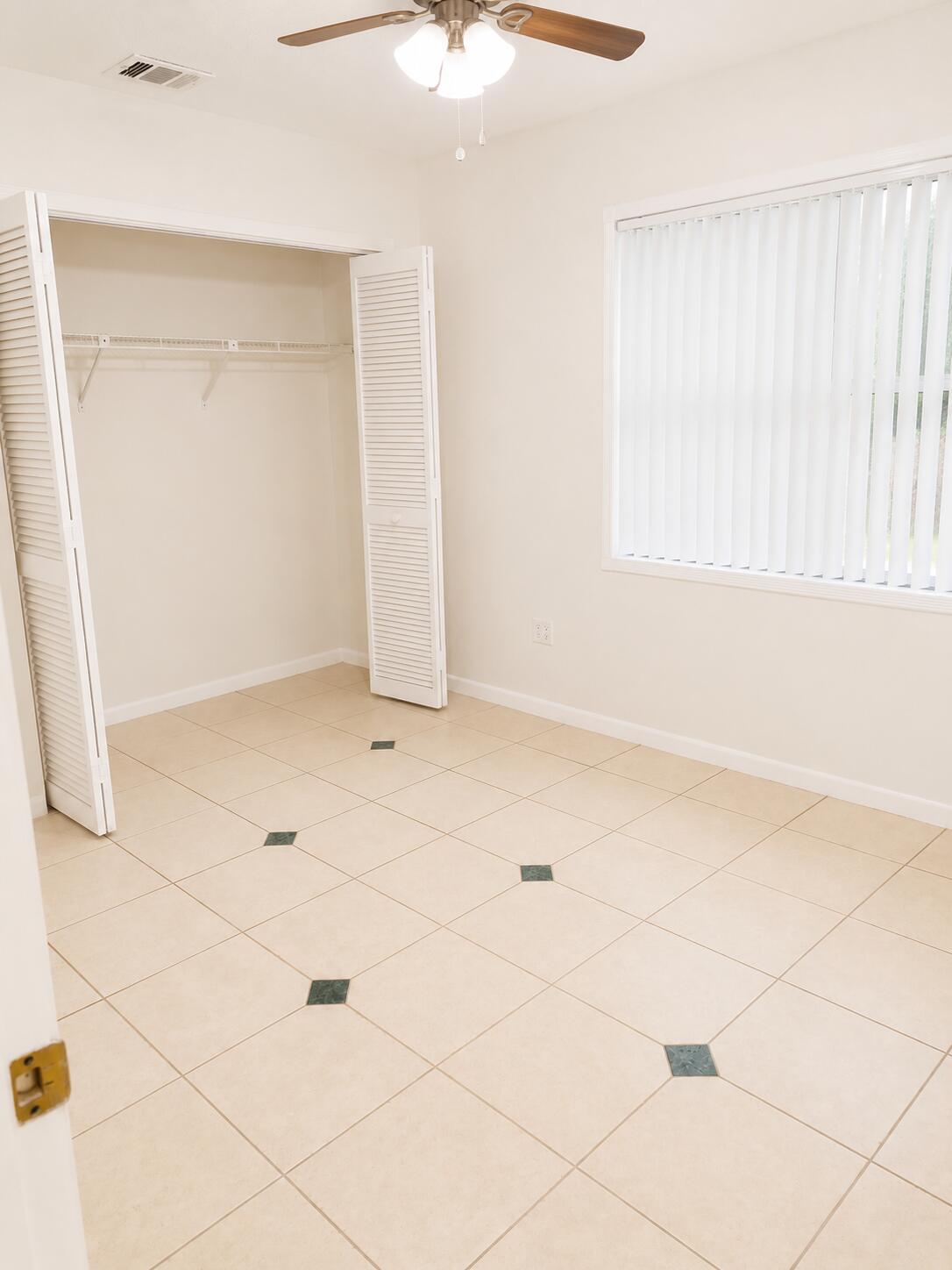 5318 Garden Hills Circle Property Photo 11