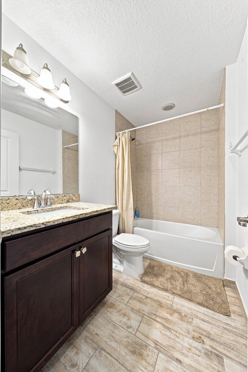 269 Nw 36th Avenue Property Photo 14