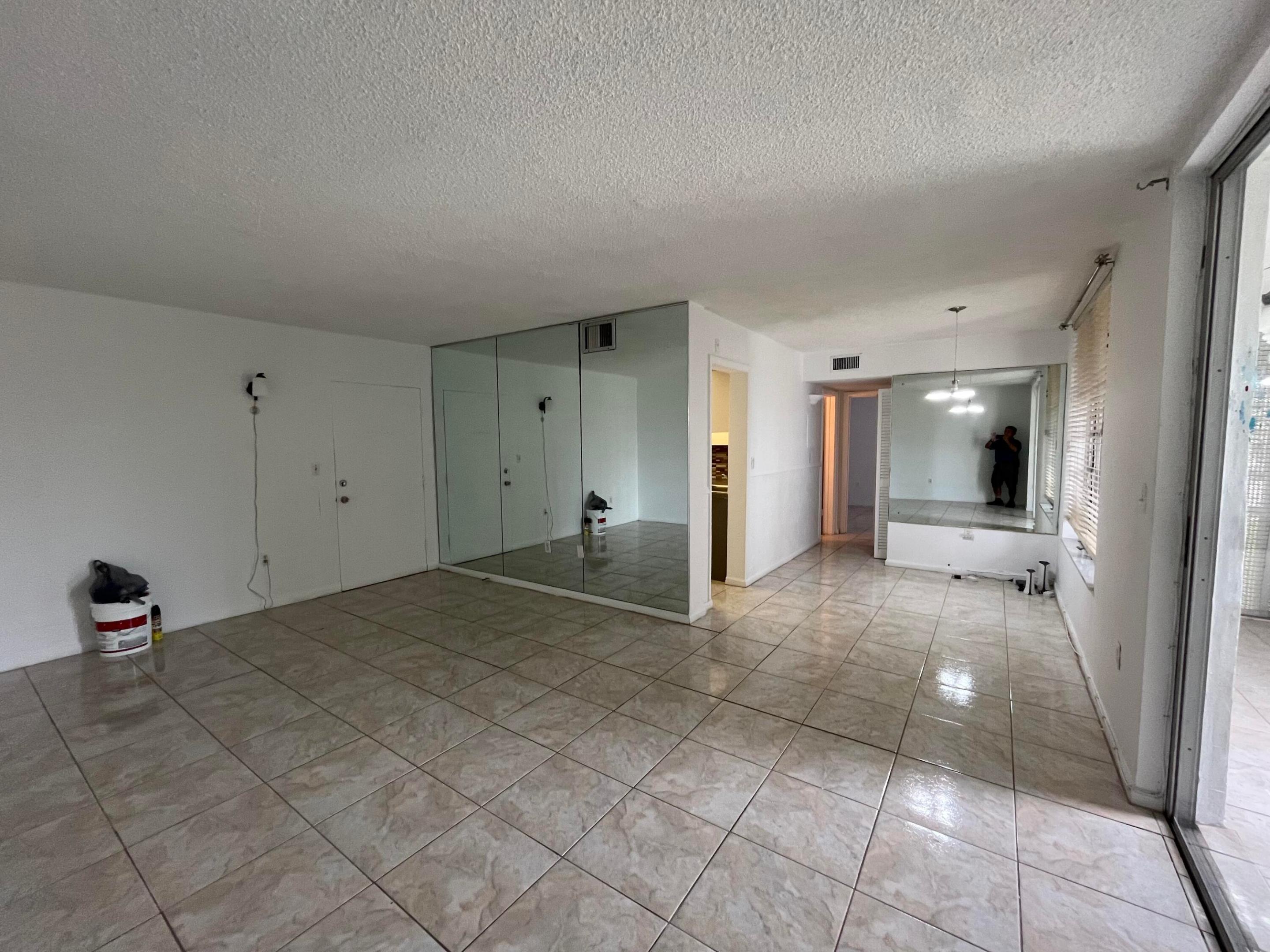 2930 Point East Drive E203 Property Photo 8