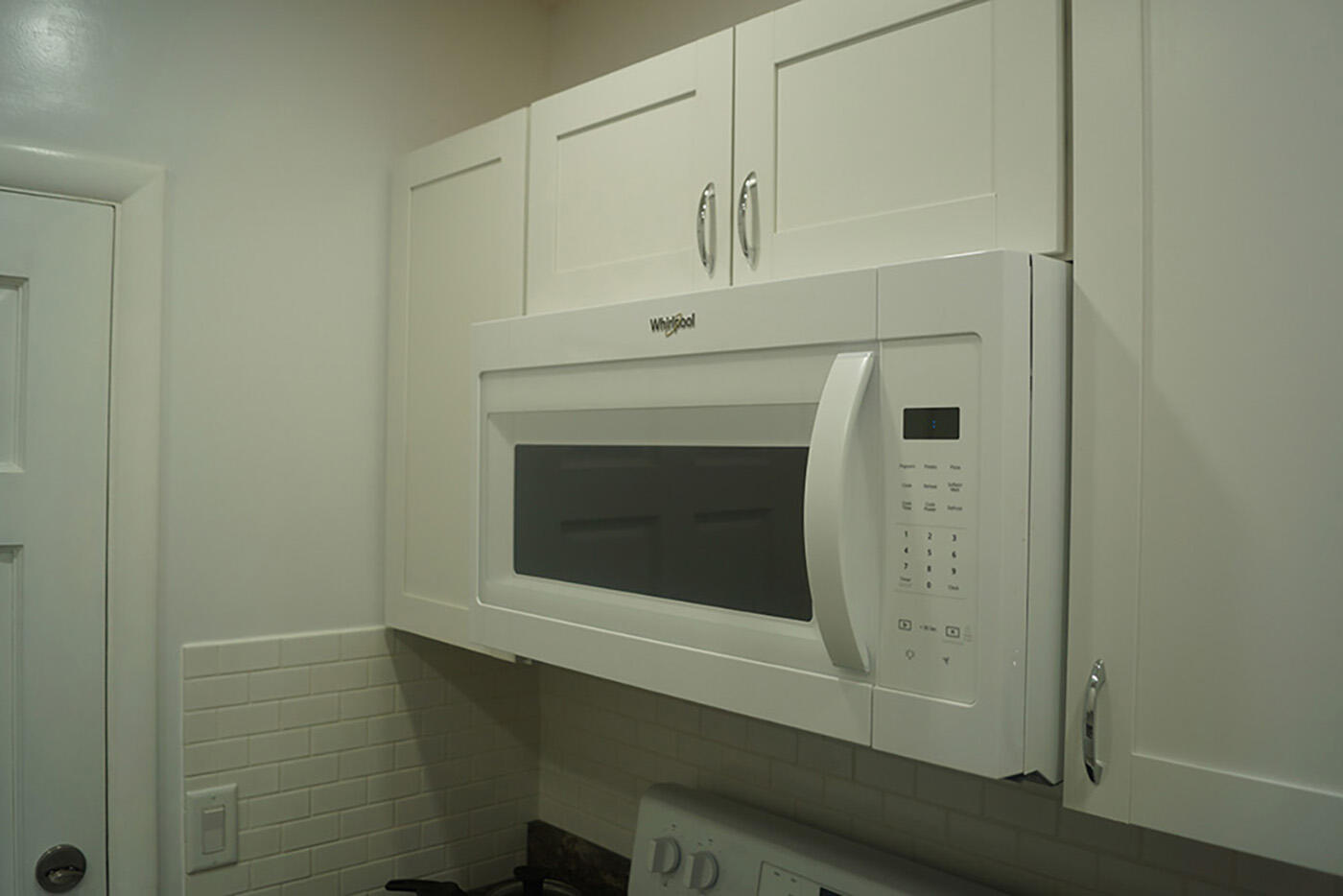 1250 E Sample Road 303 Property Photo 9