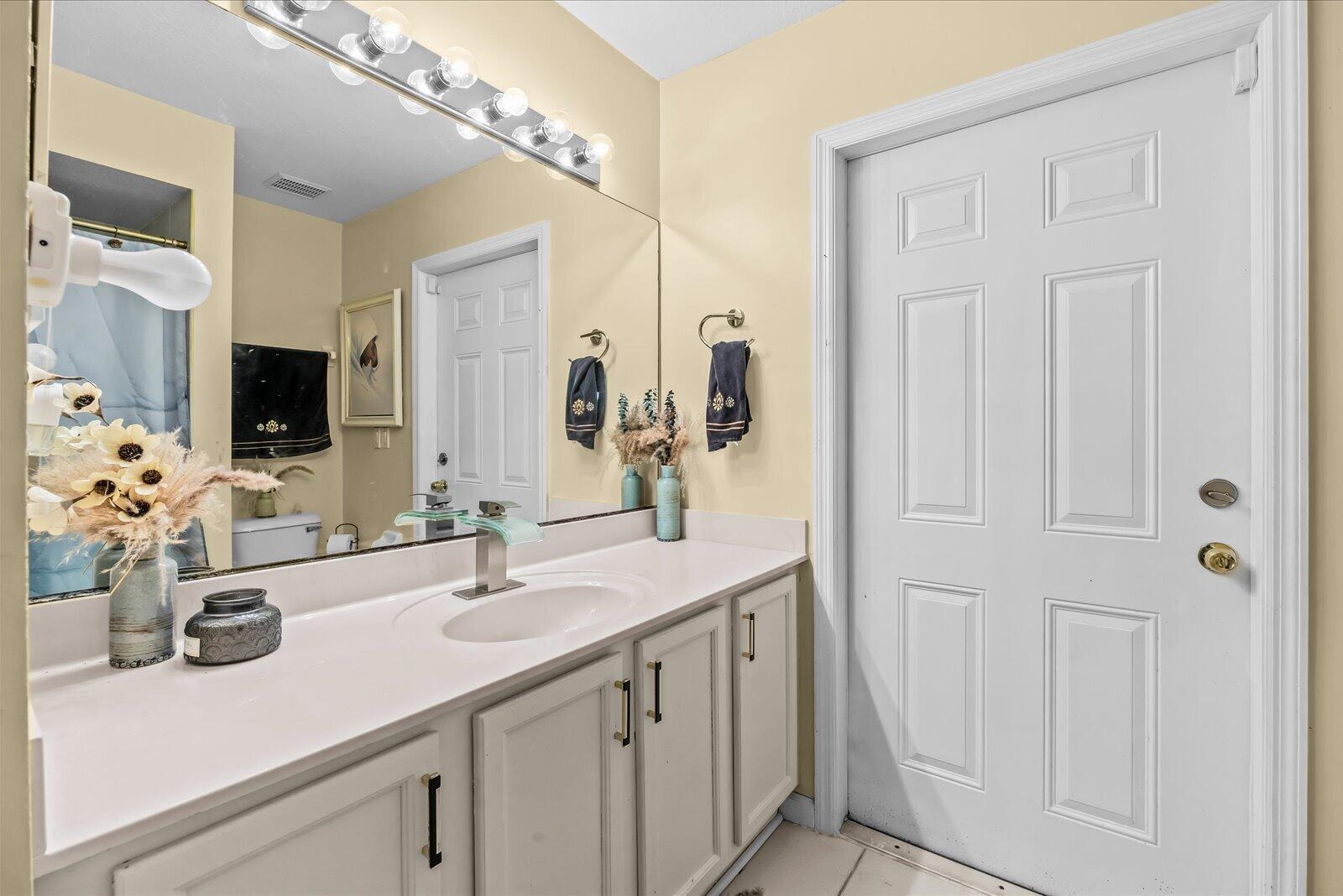 3941 Sw Kabane Street Property Photo 18