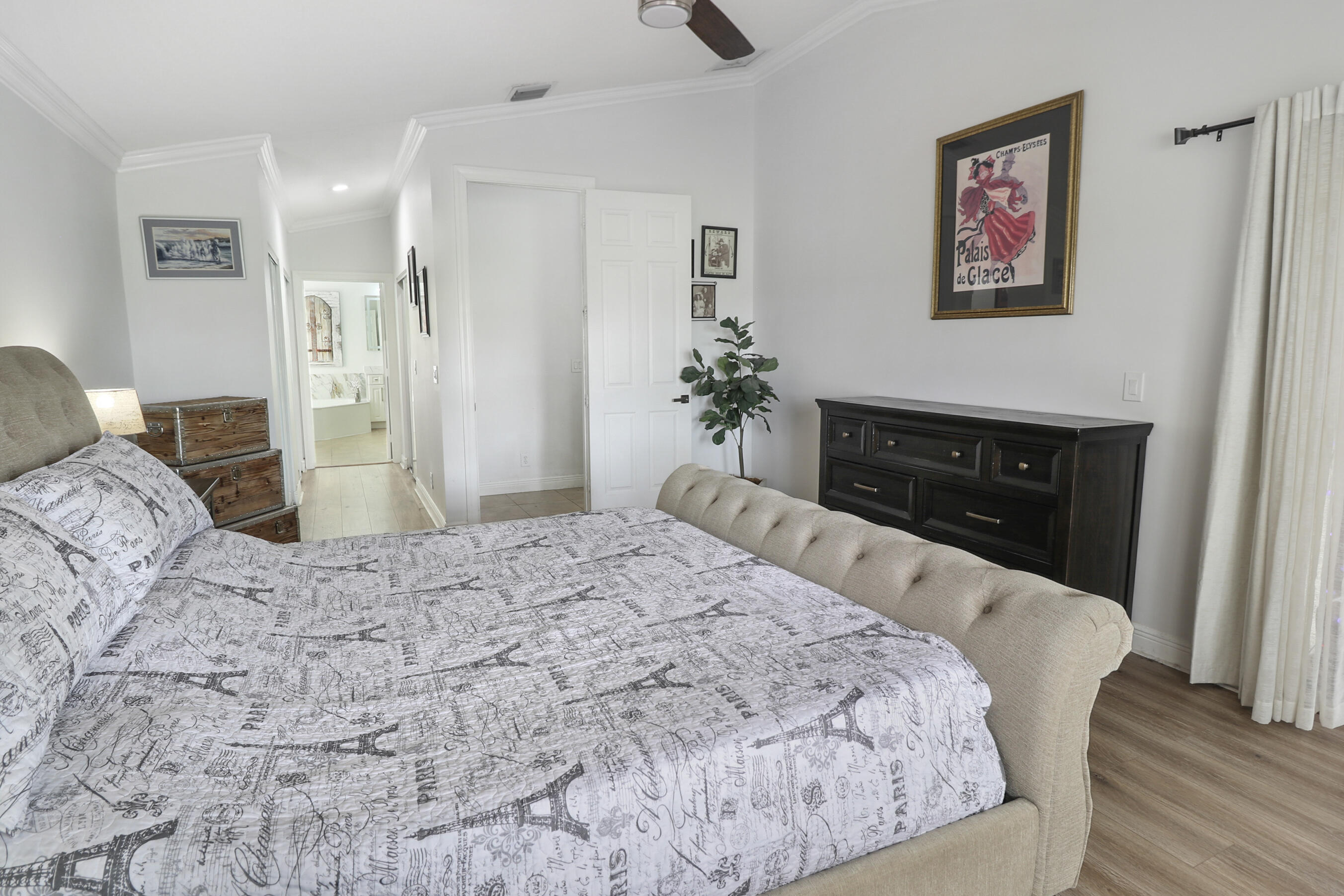 5671 S Fountains Drive S Property Photo 12