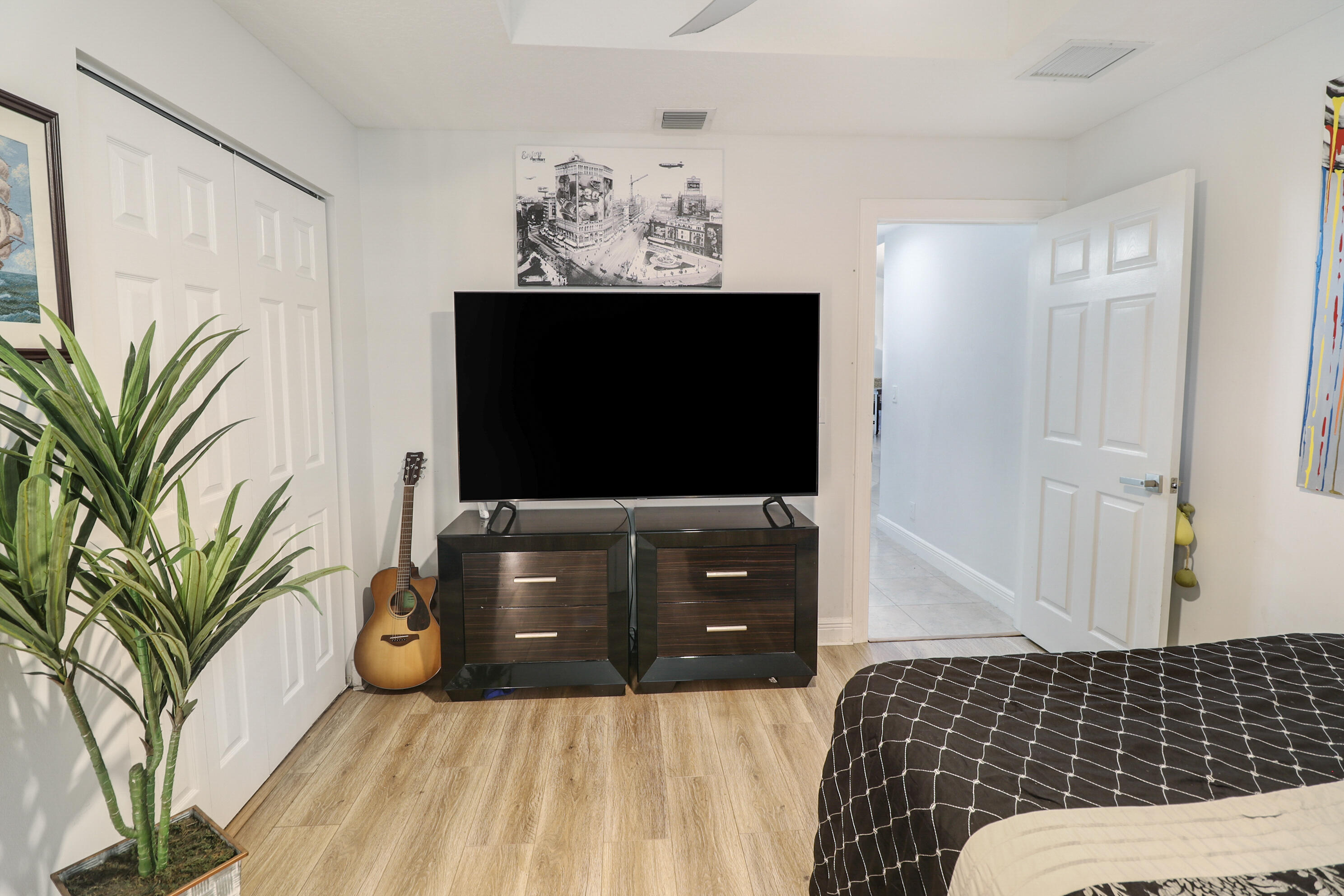 5671 S Fountains Drive S Property Photo 15