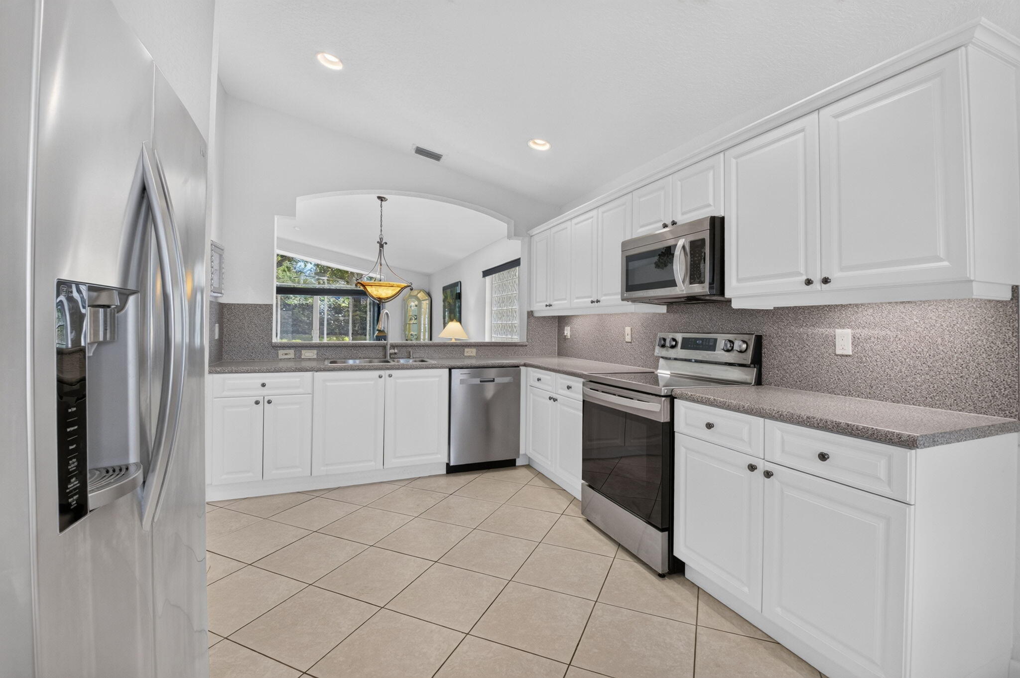 7388 Tonga Court Property Photo 9