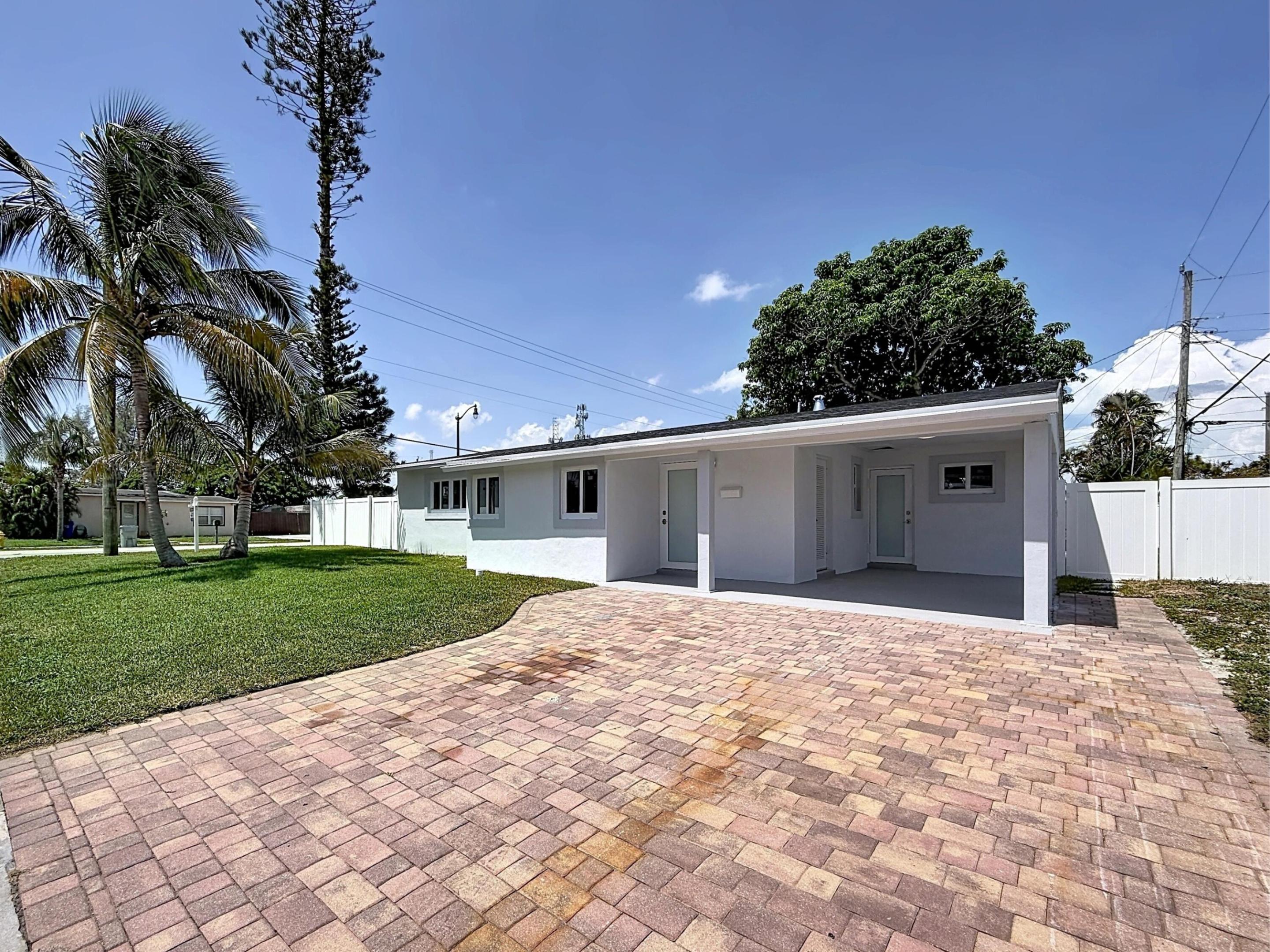 1441 Sw 1st Avenue Property Photo 2