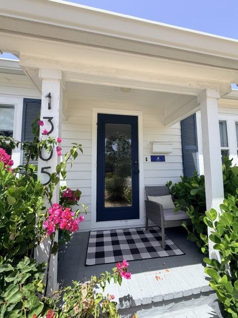 1305 N Palmway Property Photo 3