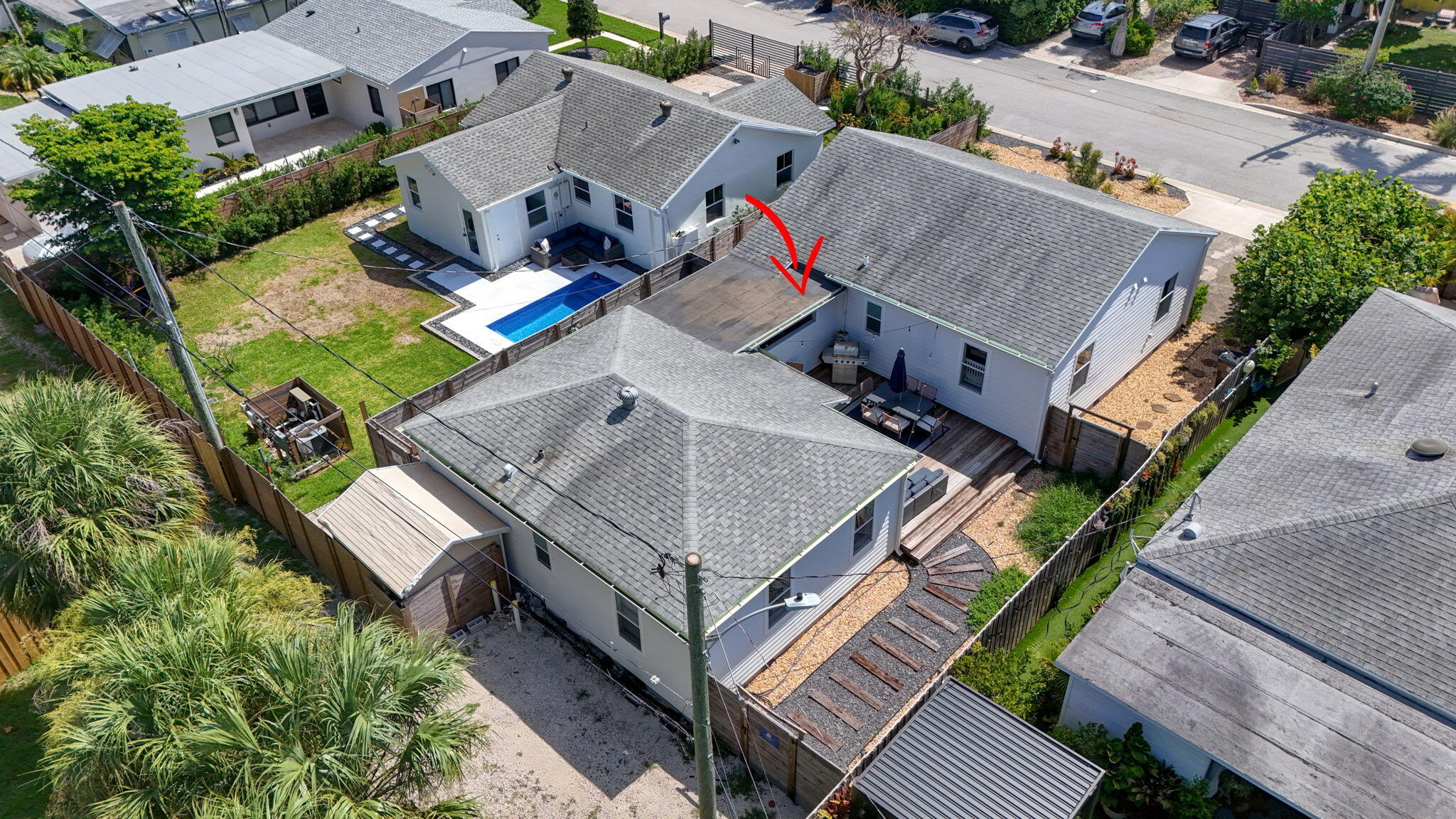 1305 N Palmway Property Photo 8
