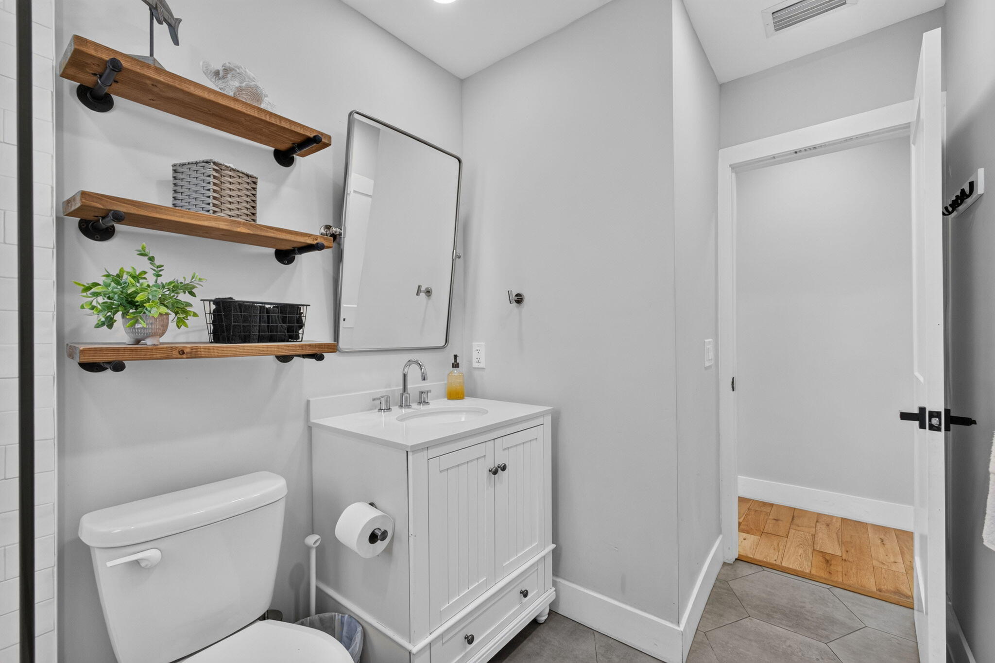 1305 N Palmway Property Photo 24