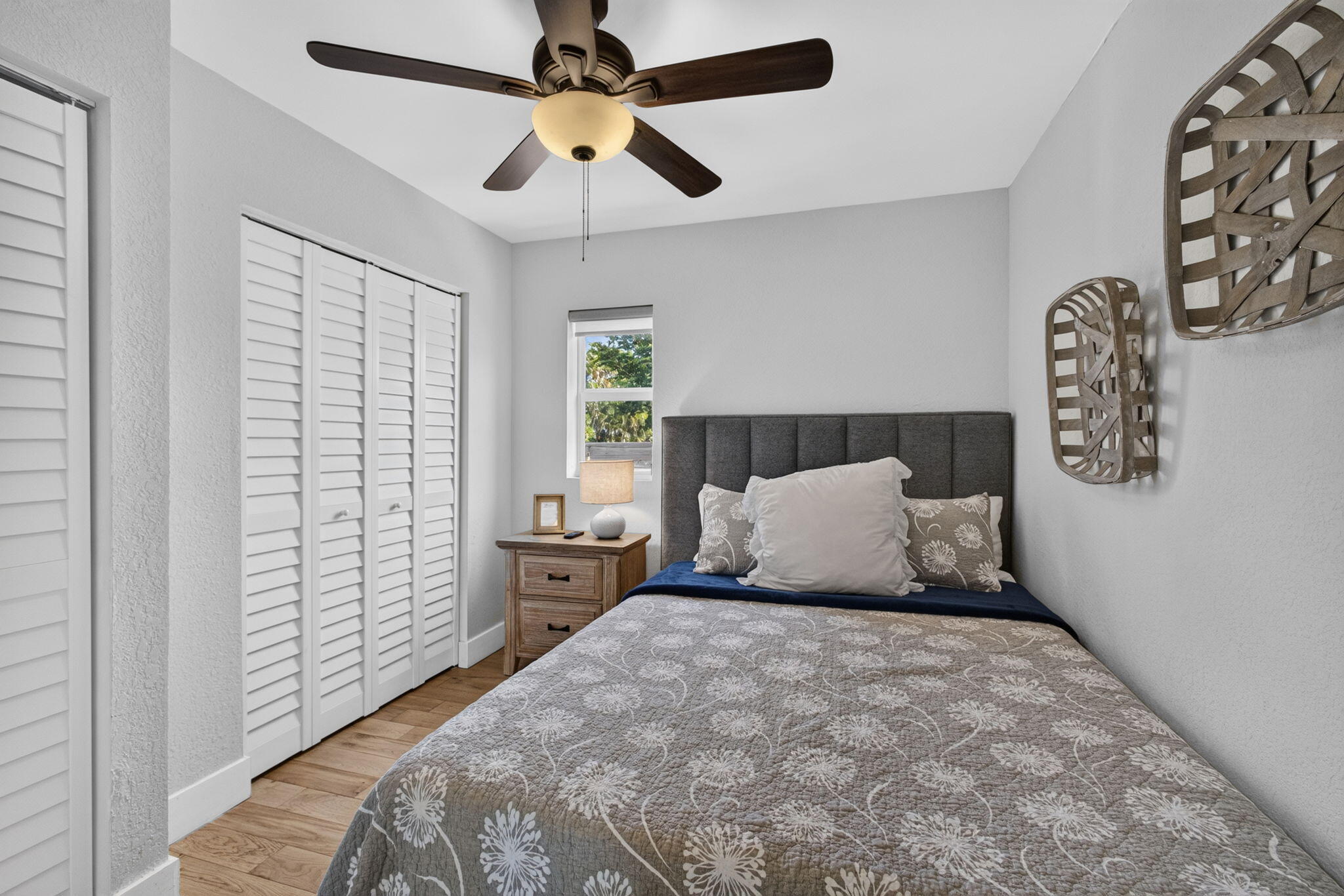 1305 N Palmway Property Photo 39
