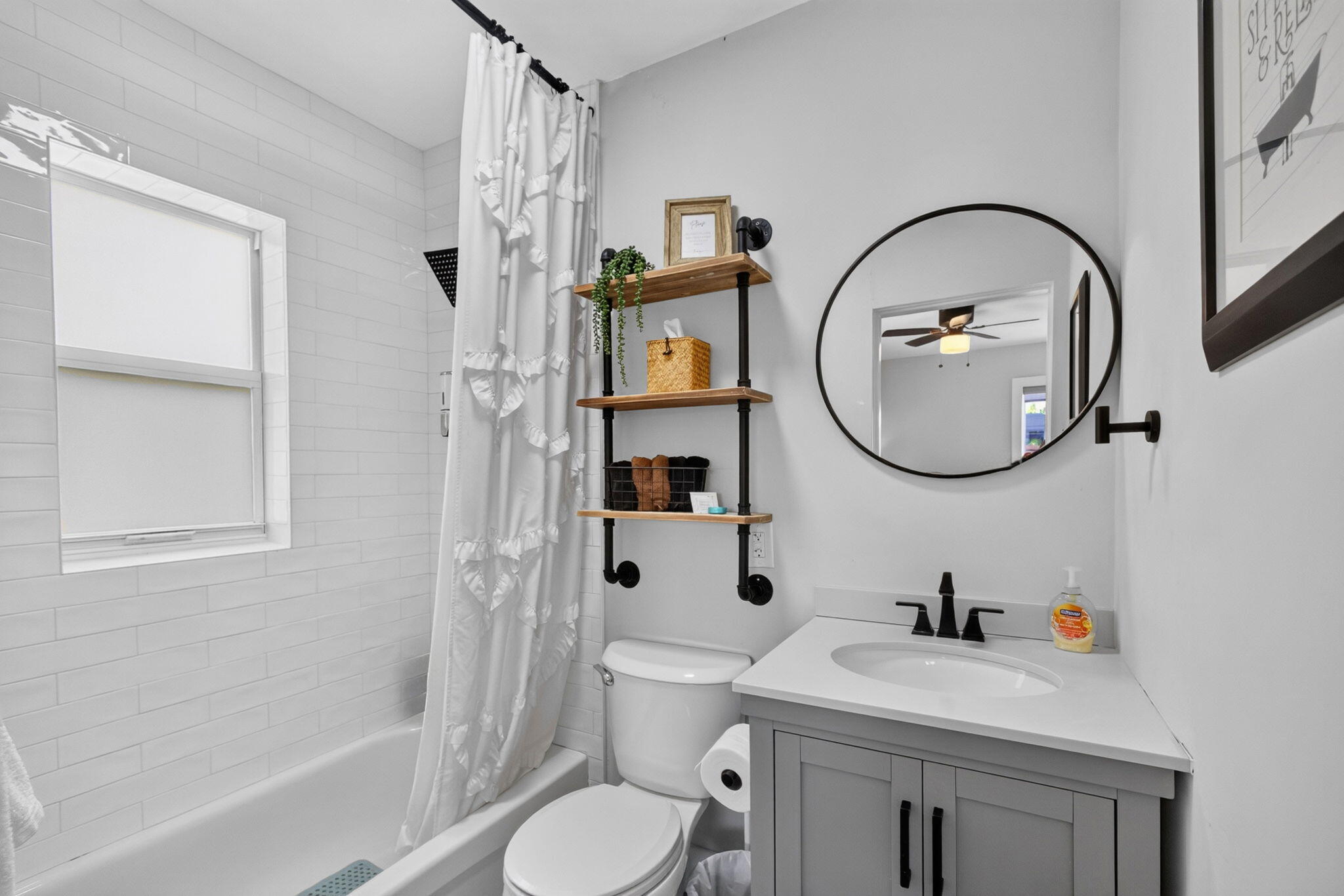 1305 N Palmway Property Photo 44