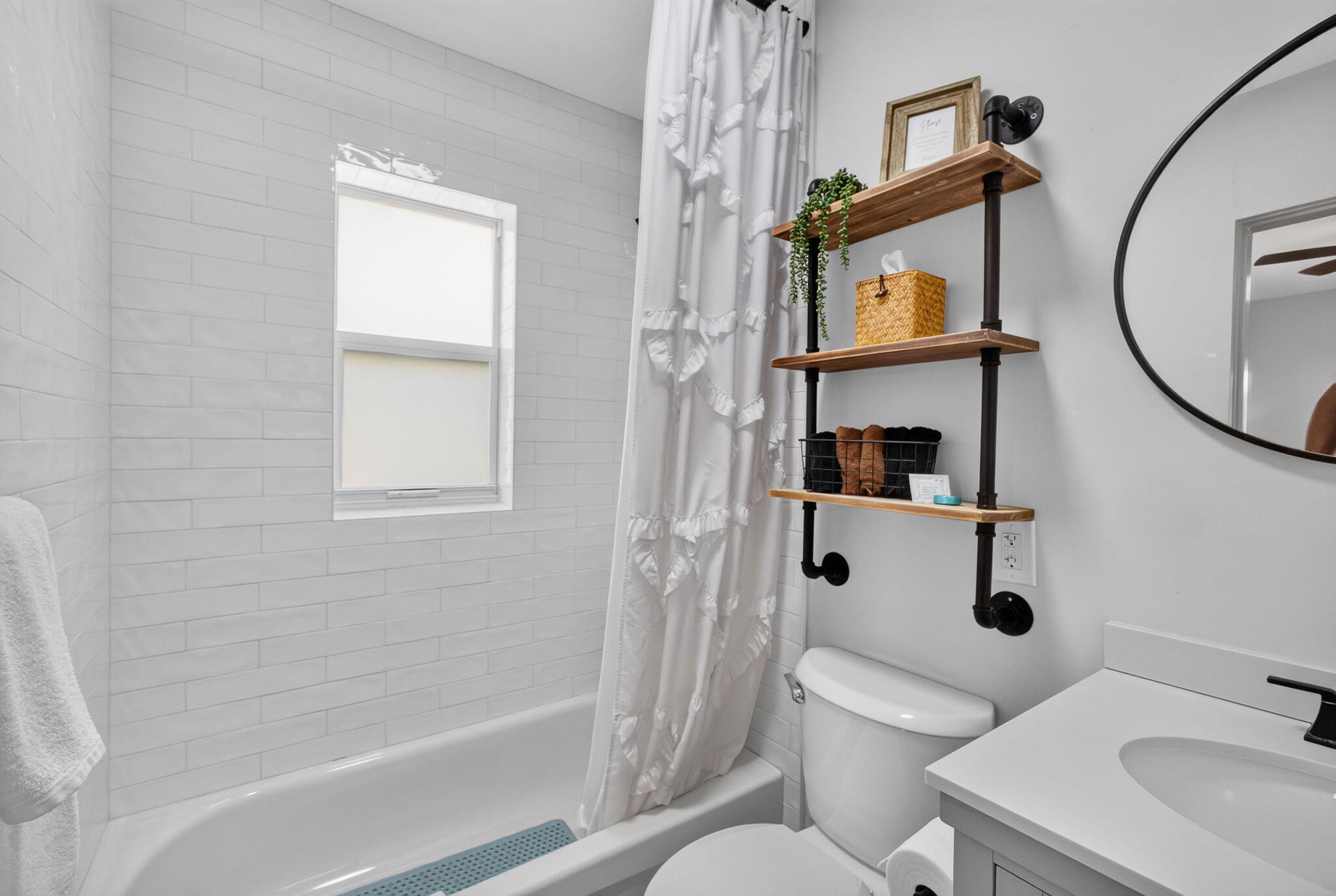 1305 N Palmway Property Photo 45