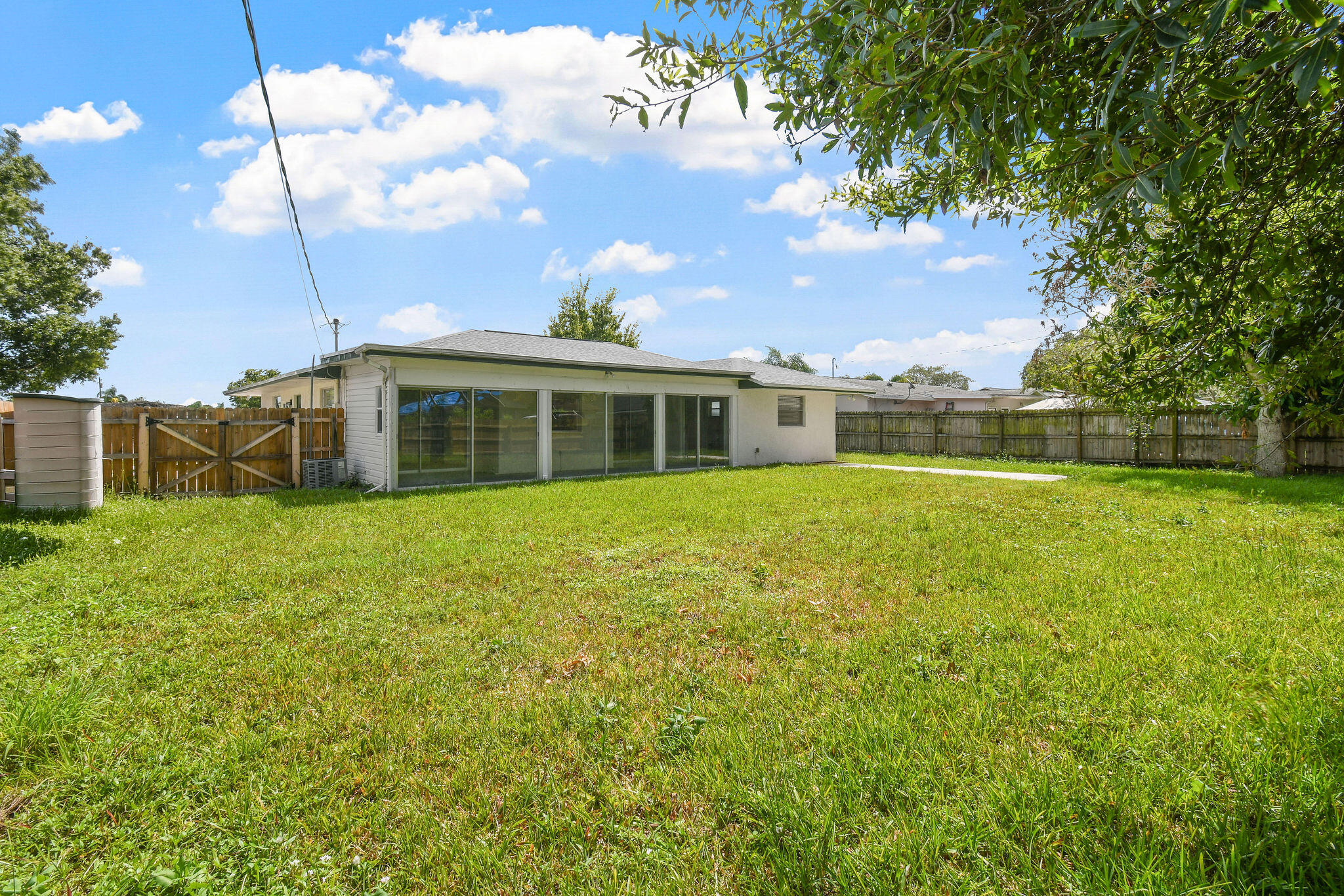 722 Se Arton Lane Property Photo 91