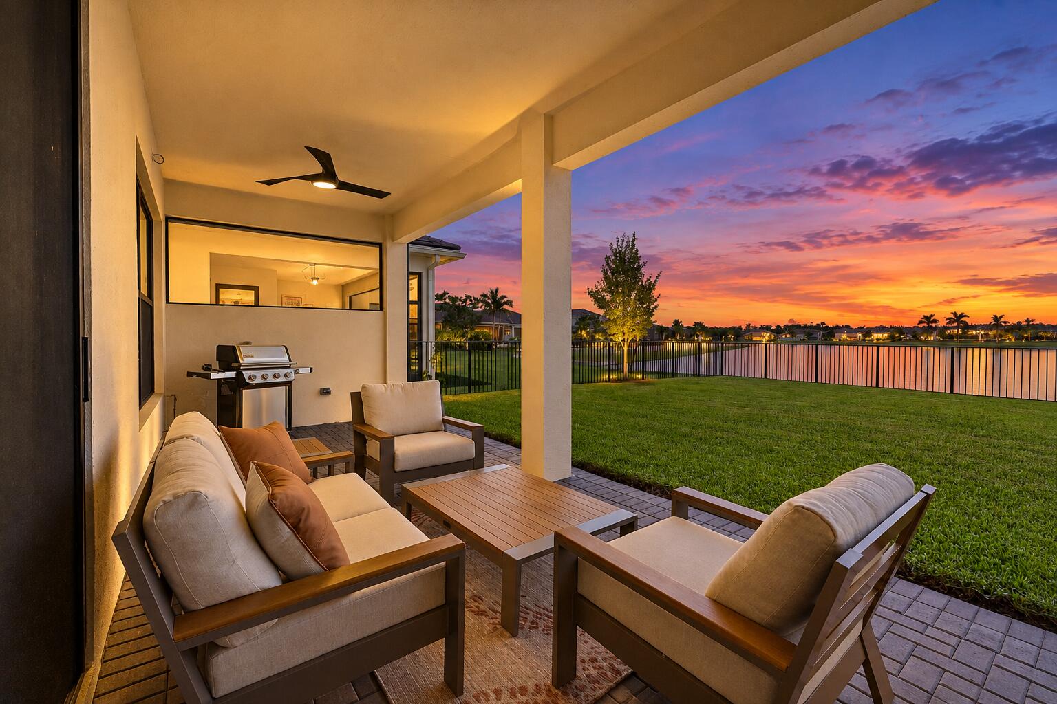 15883 Key Biscayne Lane Property Photo 3
