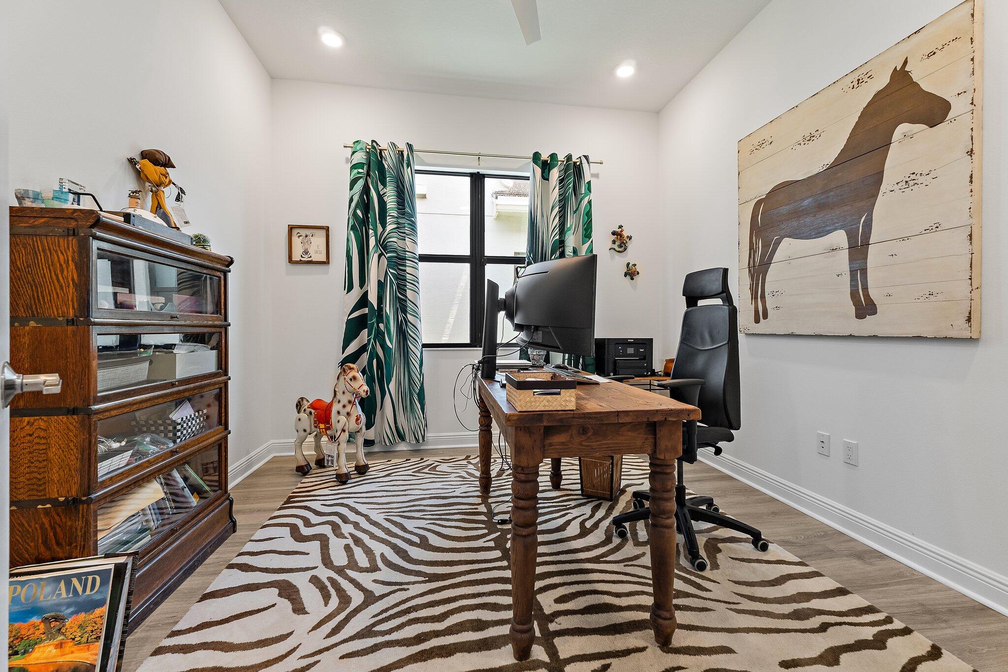 15883 Key Biscayne Lane Property Photo 10