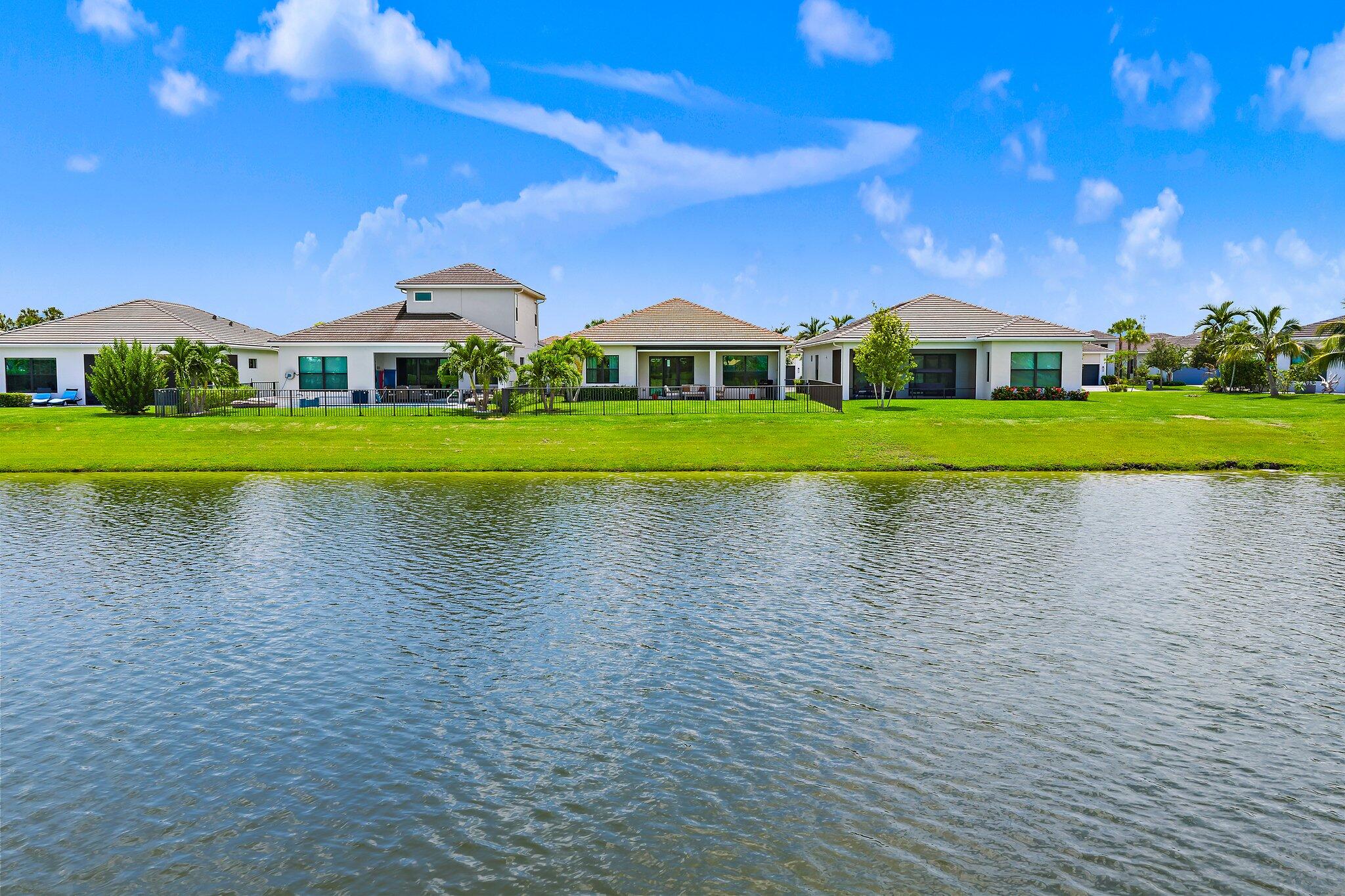 15883 Key Biscayne Lane Property Photo 45