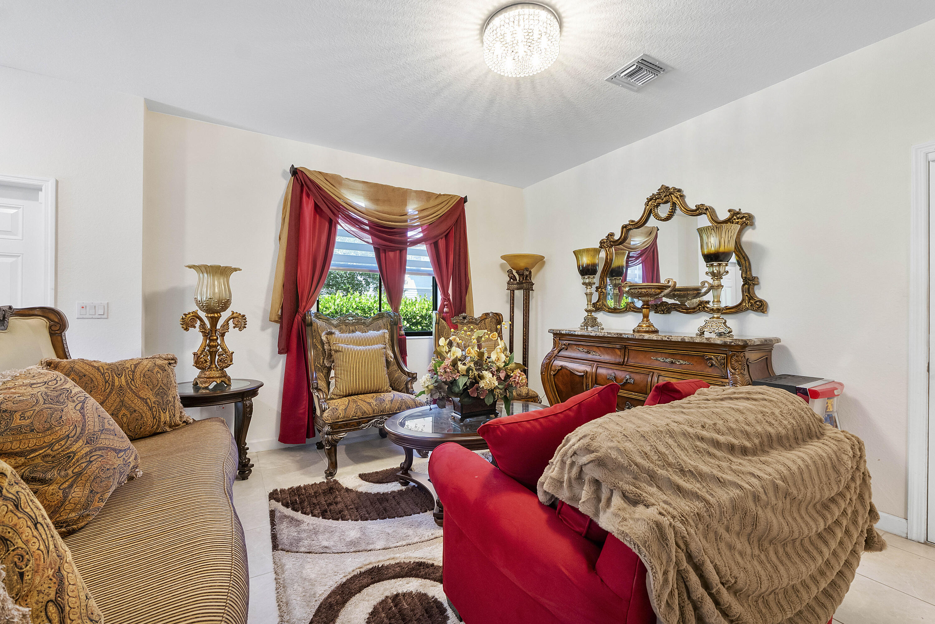 4721 Santa Cruz Way Property Photo 18