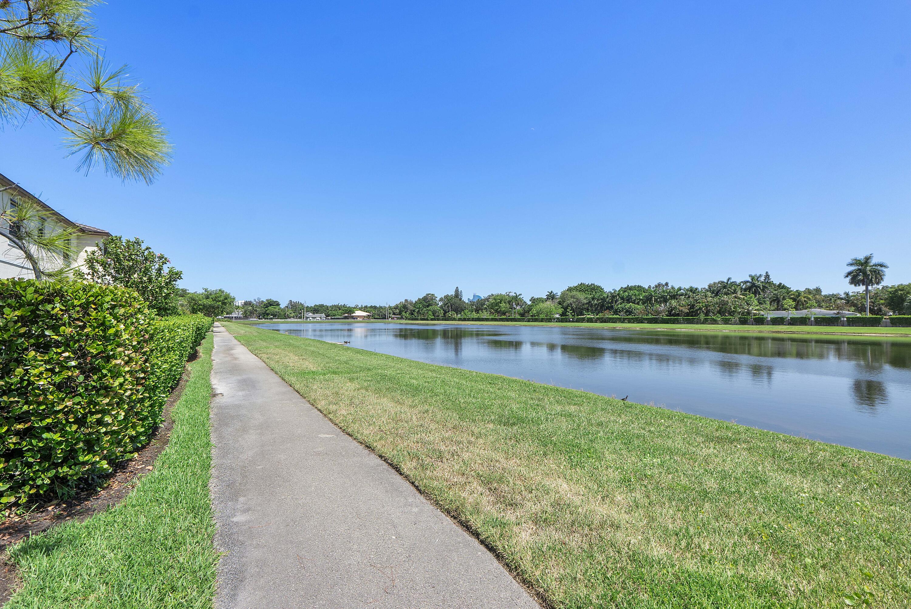 4721 Santa Cruz Way Property Photo 40