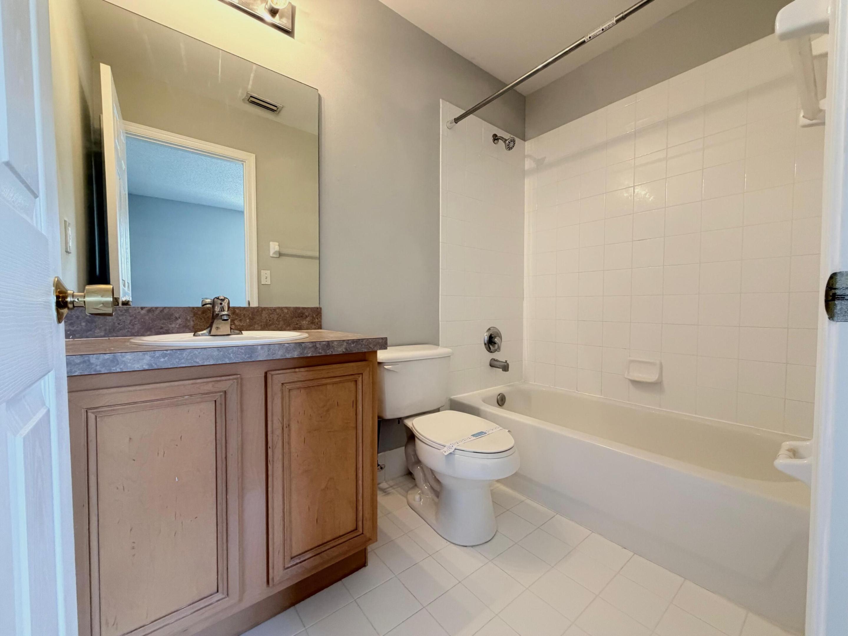 5035 Palmbrooke Circle Property Photo 5