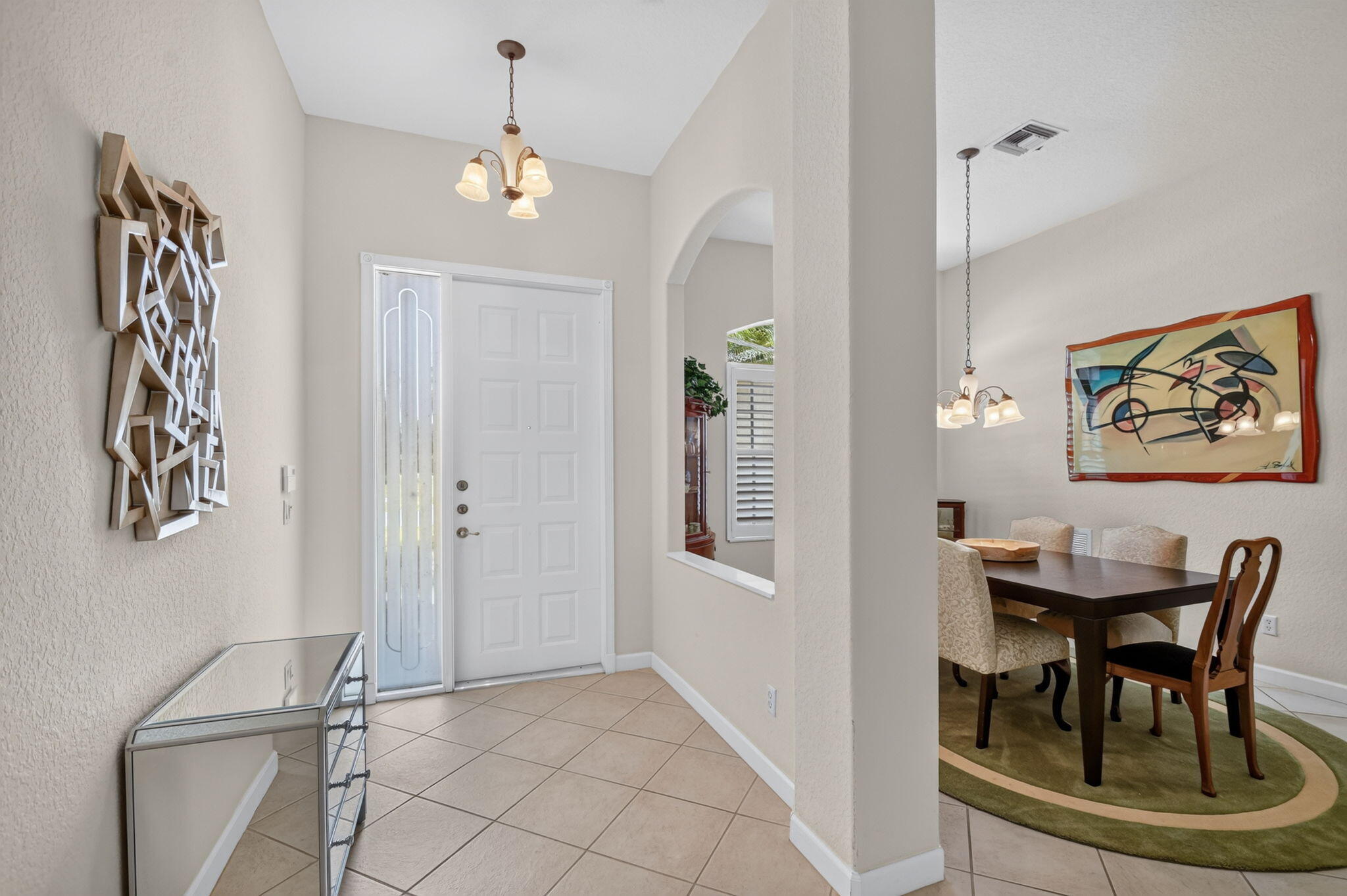 9574 Lantern Bay Circle Property Photo 3