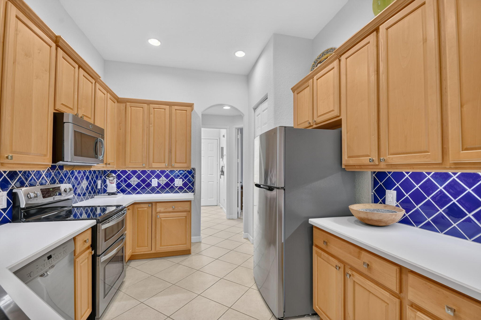 9574 Lantern Bay Circle Property Photo 12