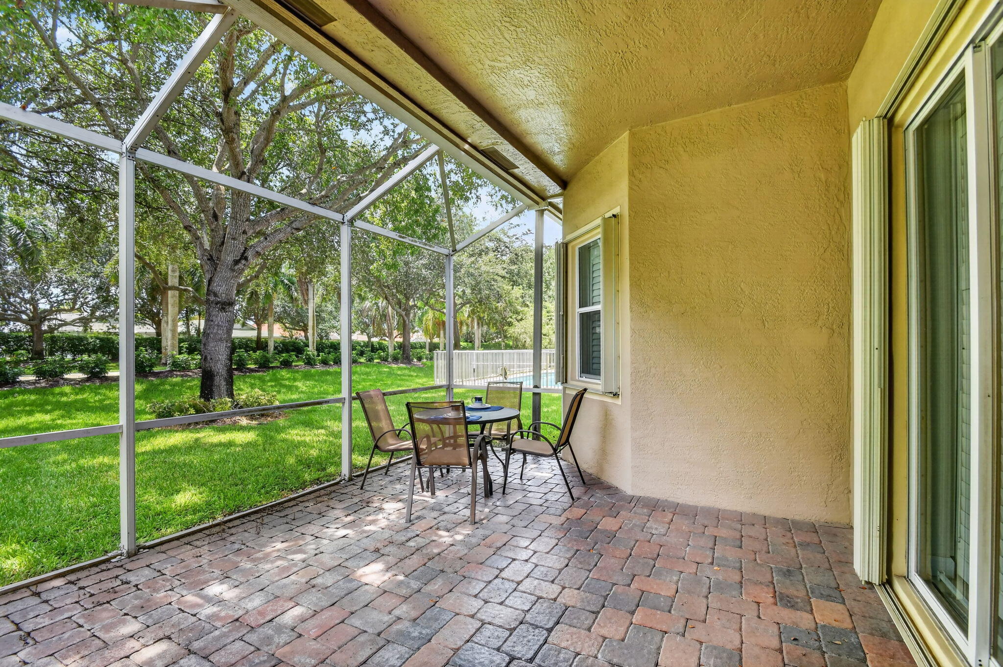 9574 Lantern Bay Circle Property Photo 36