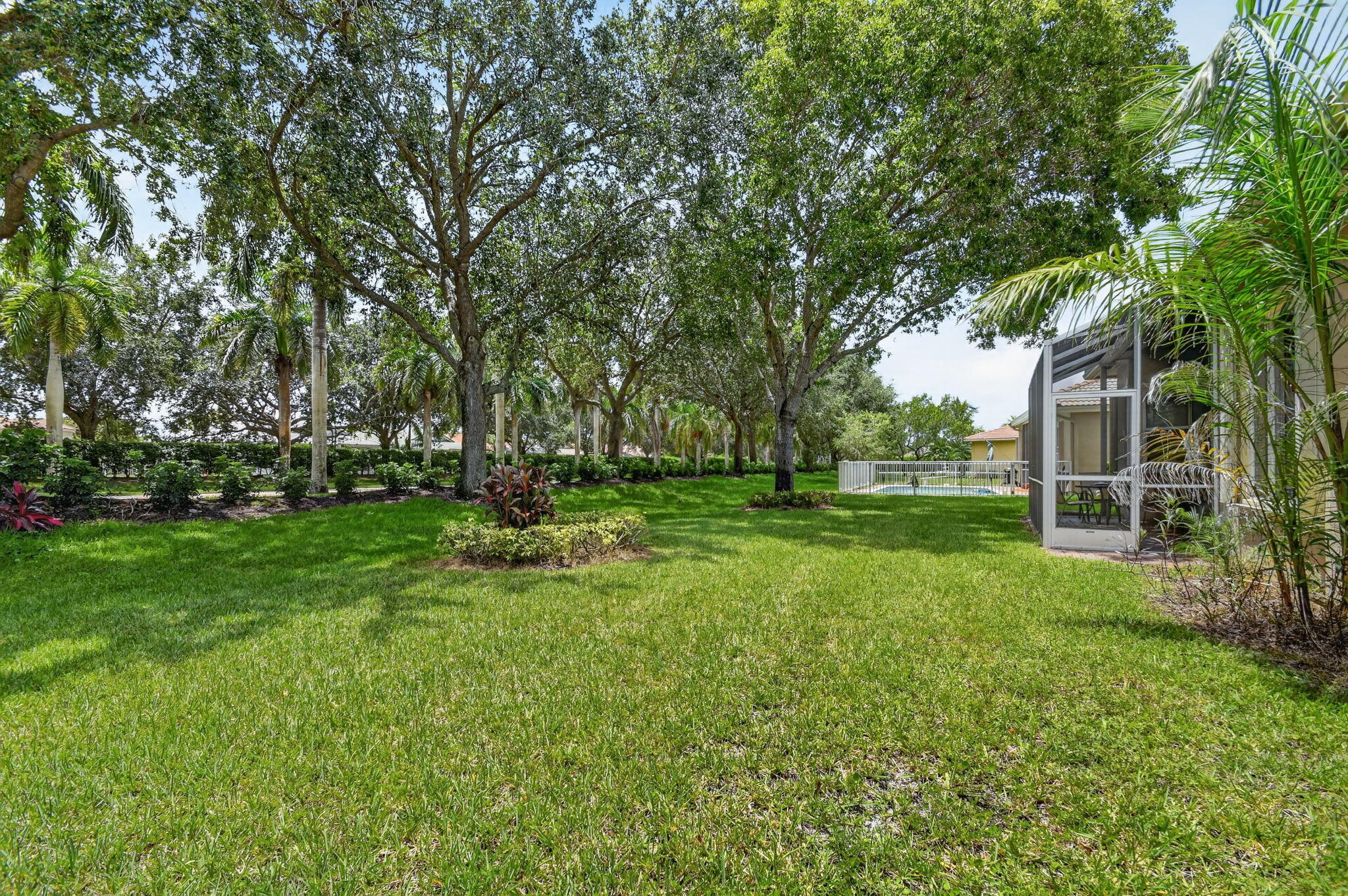 9574 Lantern Bay Circle Property Photo 41