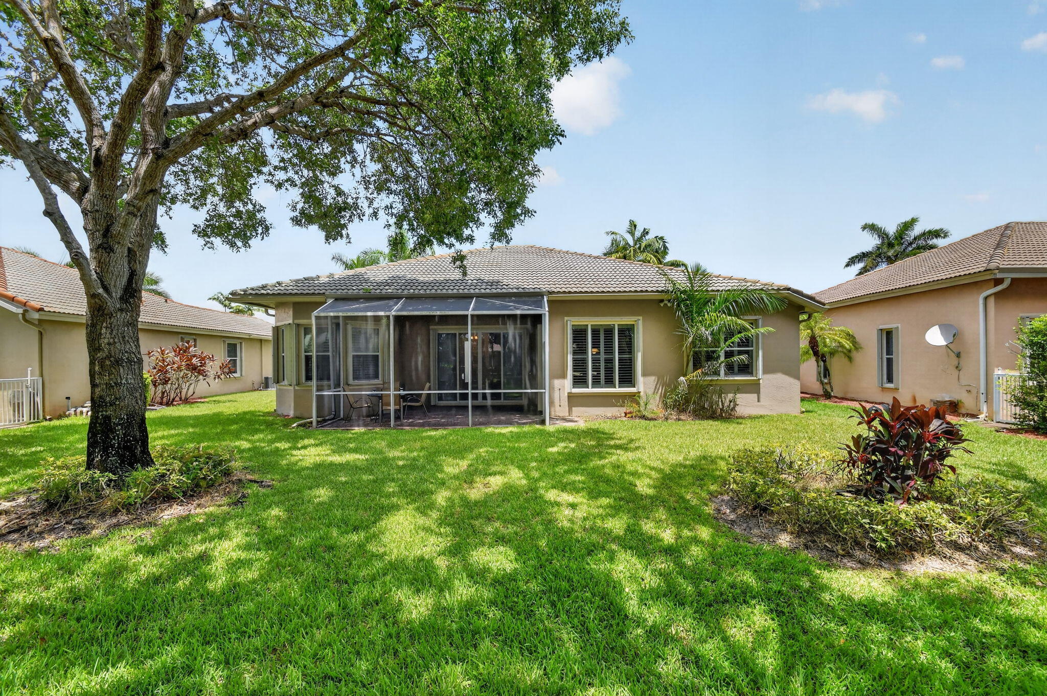 9574 Lantern Bay Circle Property Photo 42