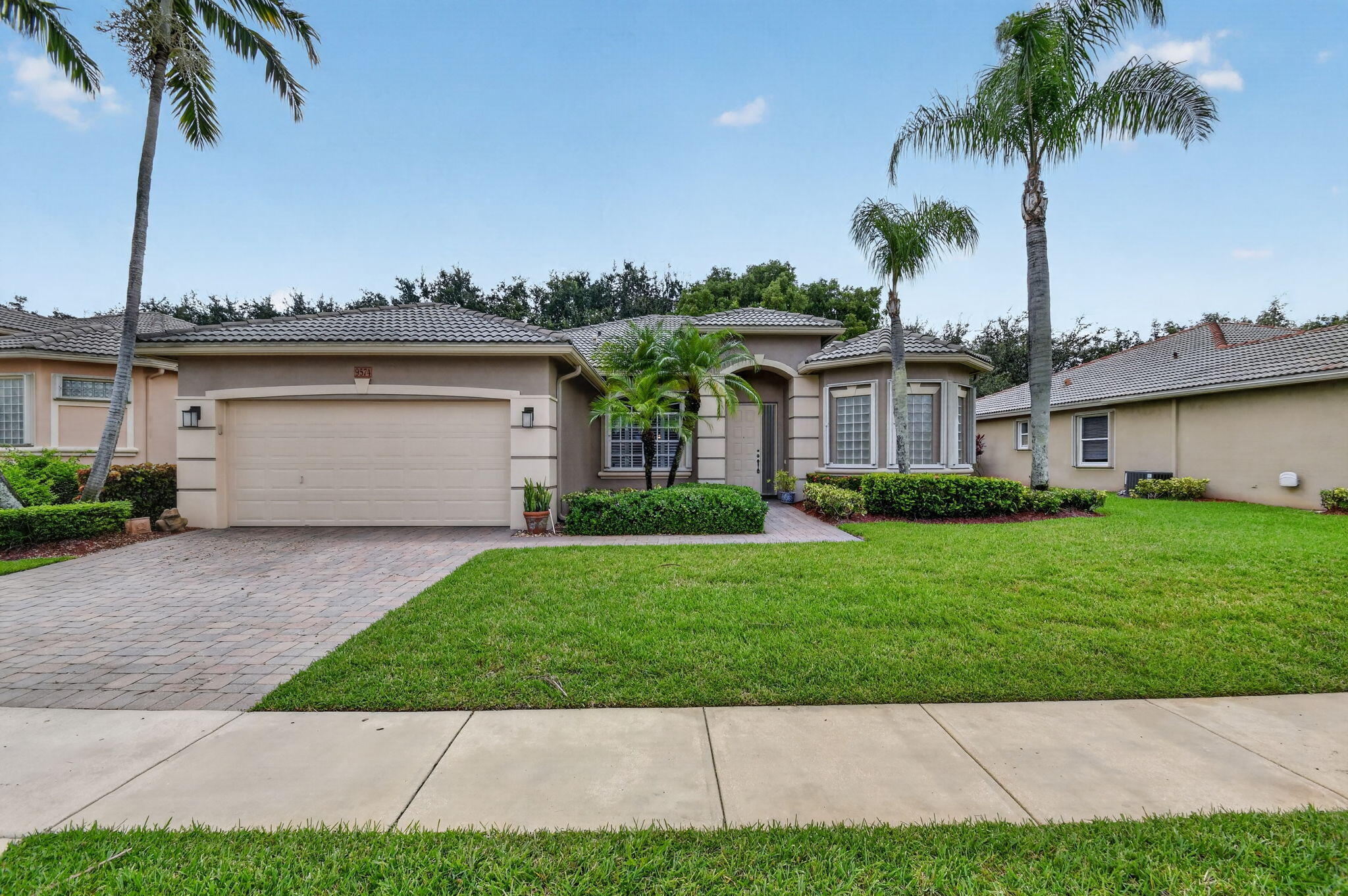 9574 Lantern Bay Circle Property Photo 60