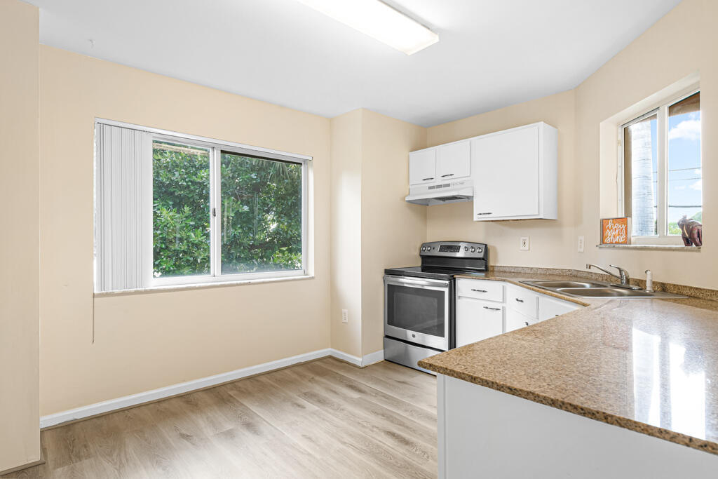 900 Scotia Drive 206 Property Photo 12