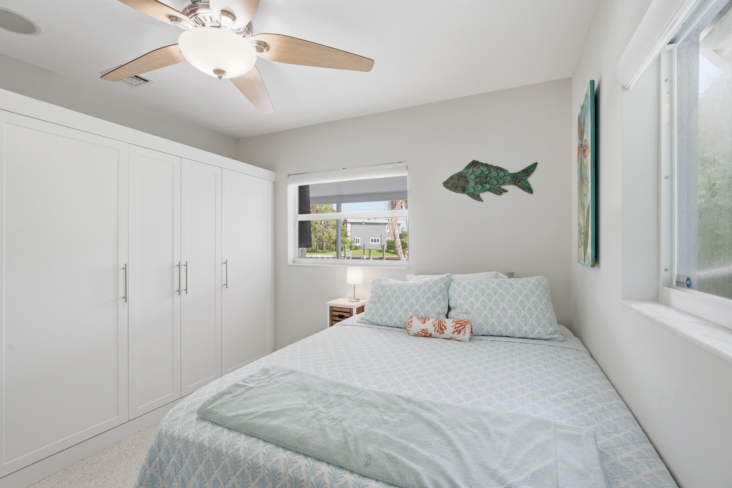 1719 Sw Dyer Point Road Property Photo 12