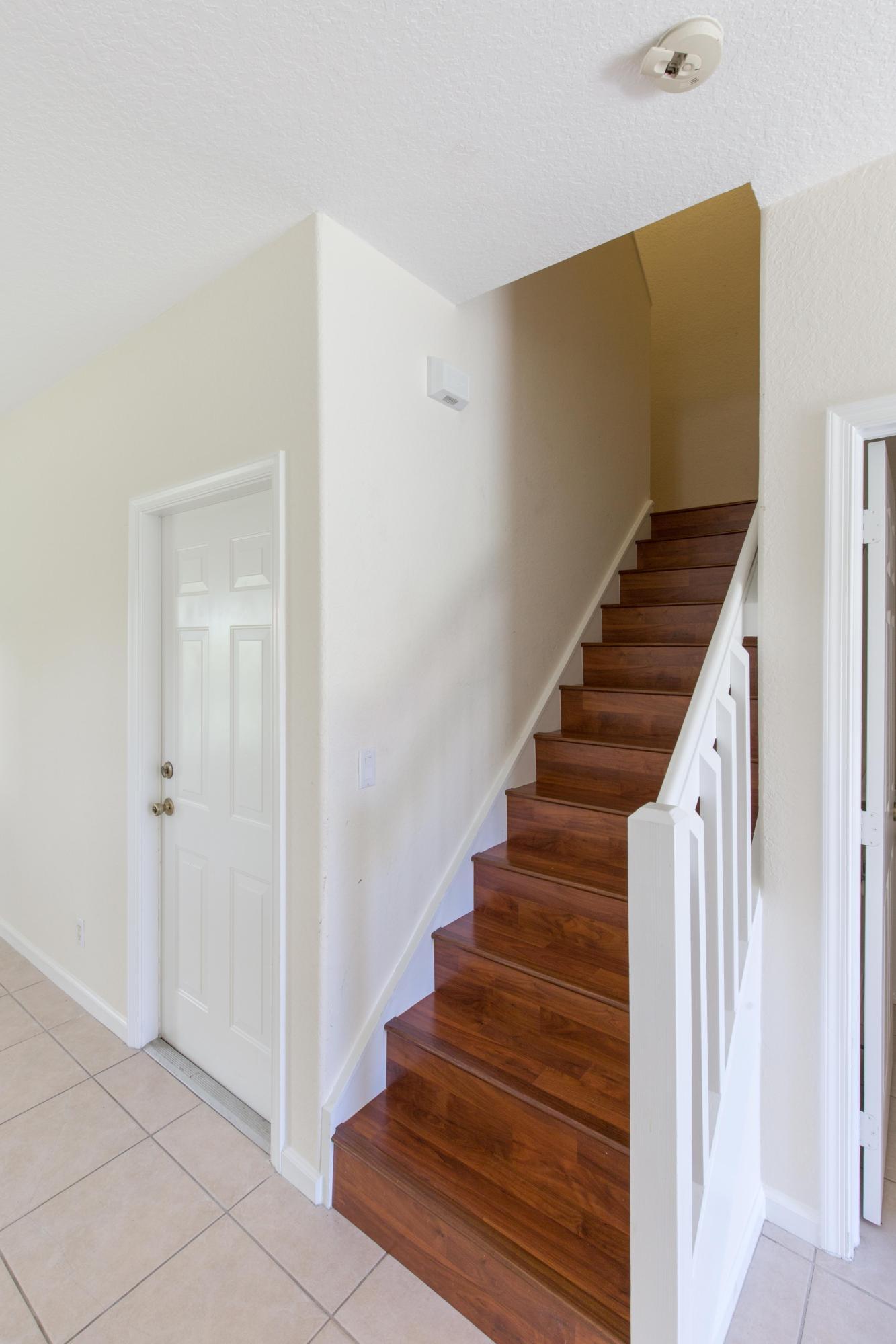 13513 Fountain View Boulevard Property Photo 10