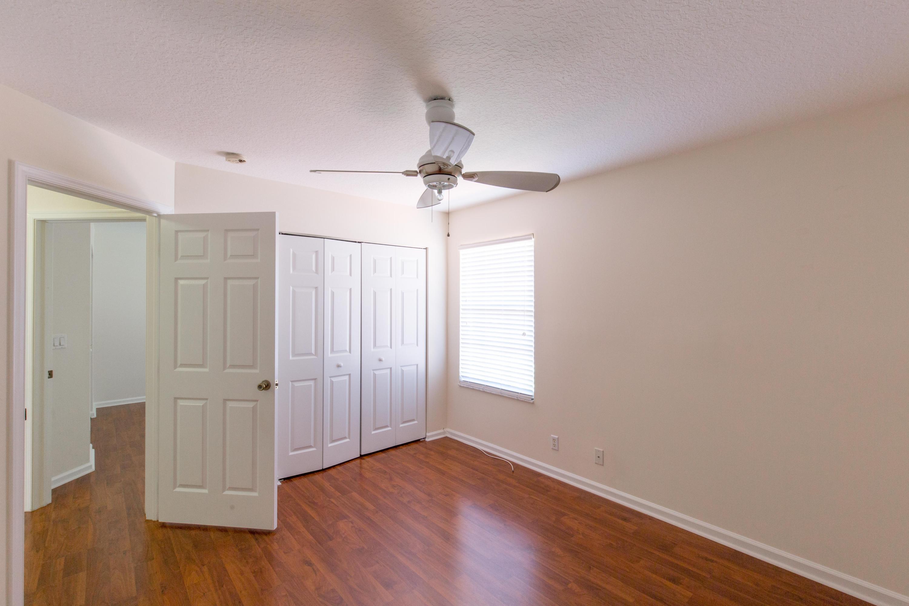 13513 Fountain View Boulevard Property Photo 18