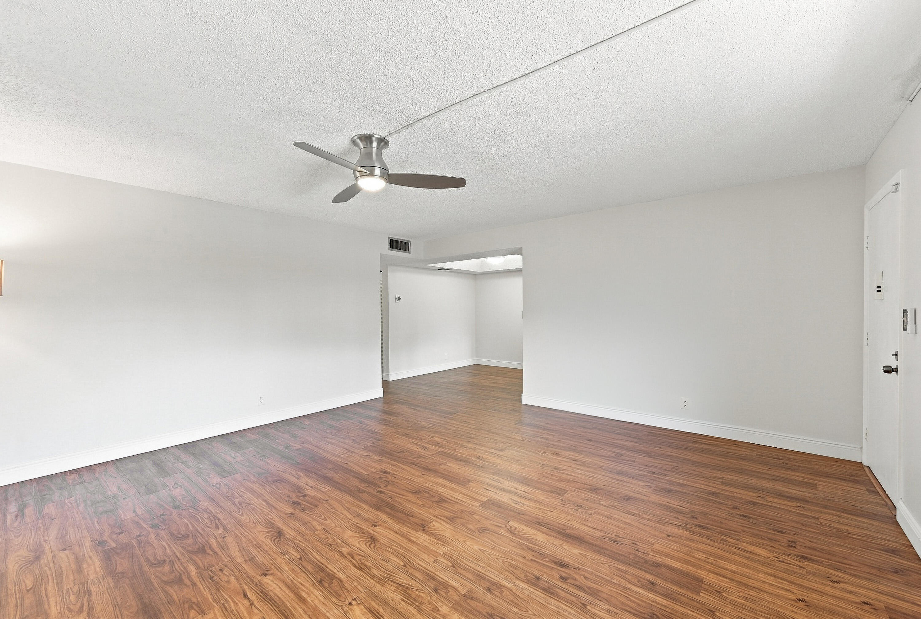7432 Ashmont Circle 208 Property Photo 10
