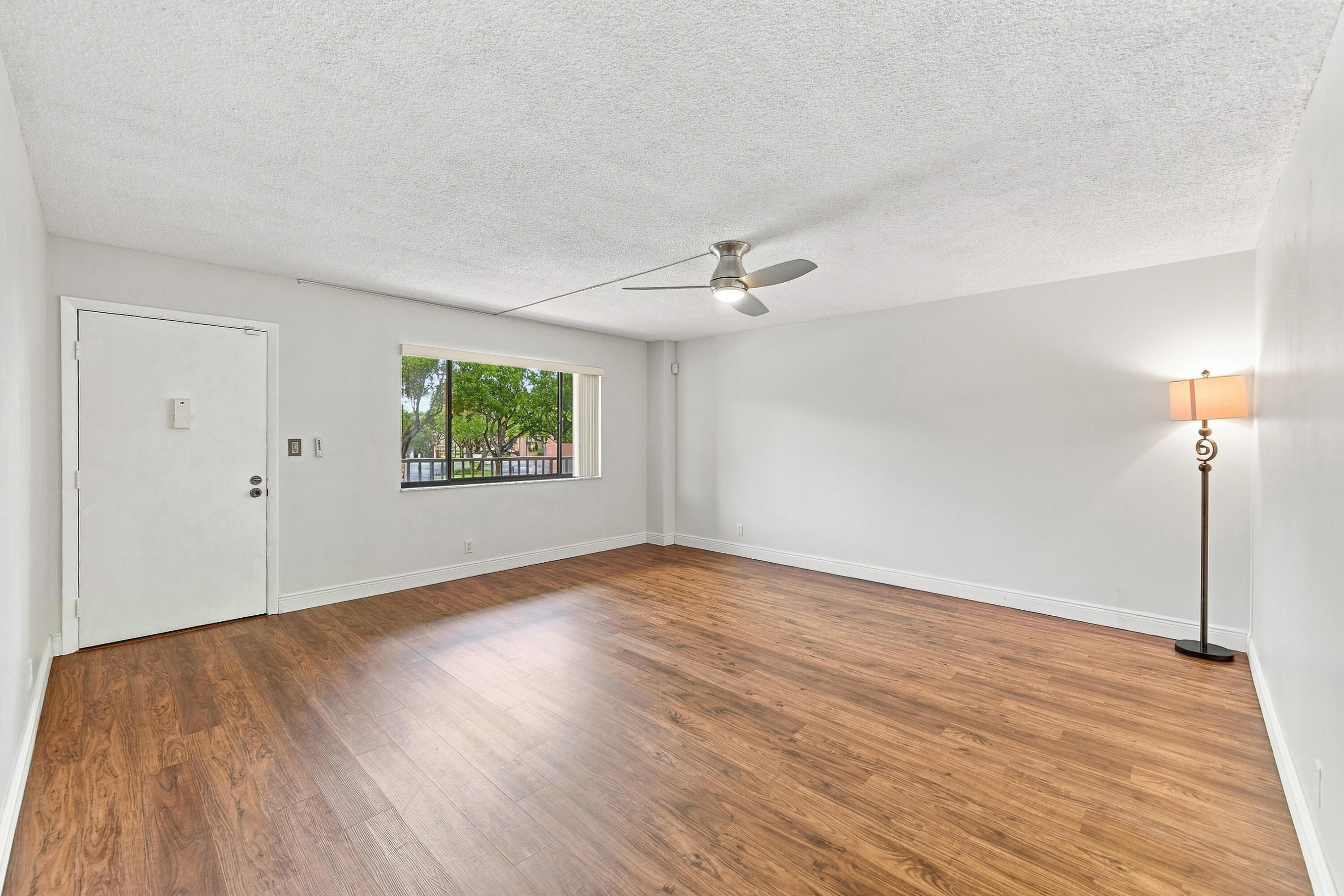 7432 Ashmont Circle 208 Property Photo 13