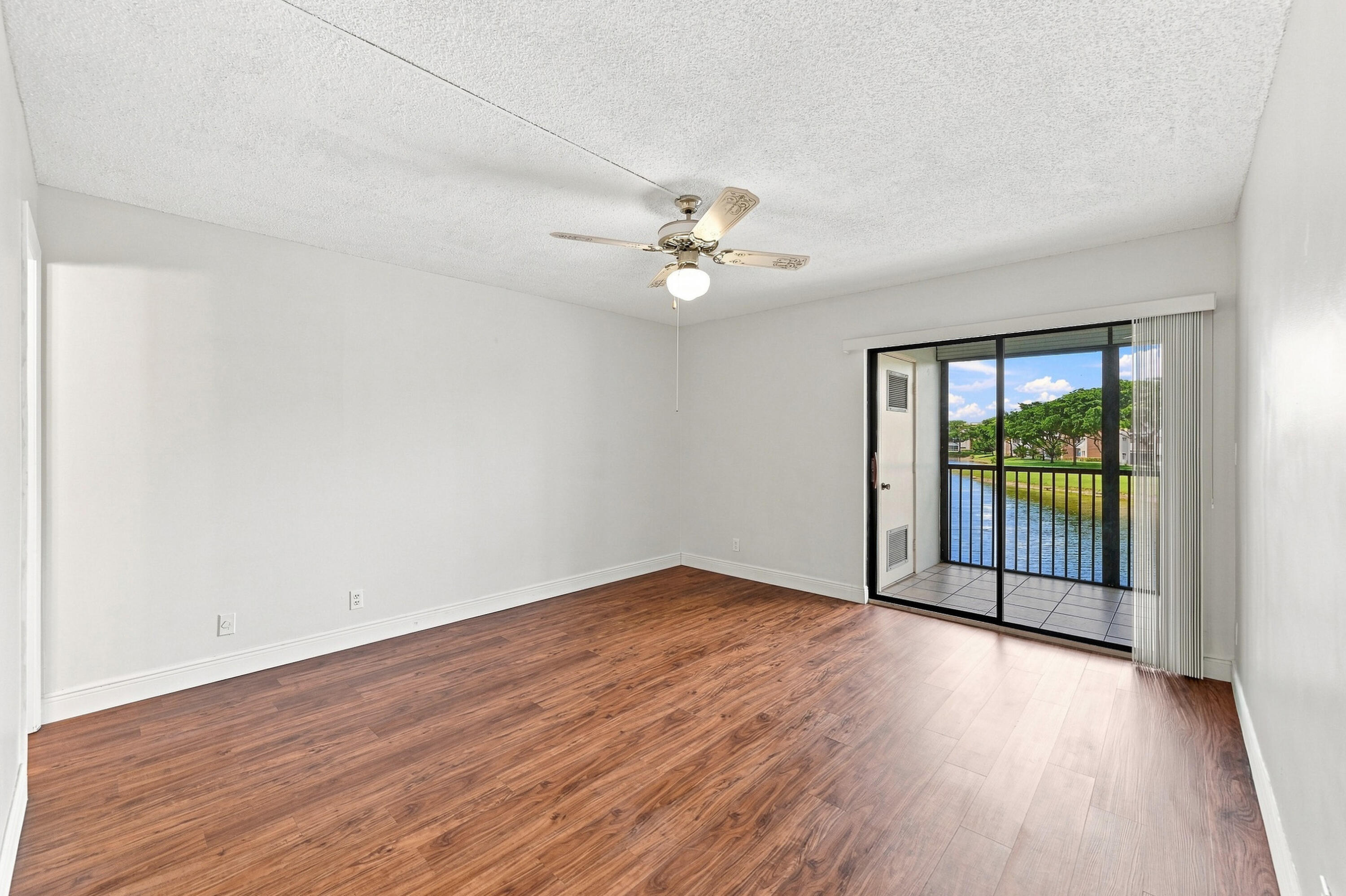 7432 Ashmont Circle 208 Property Photo 15