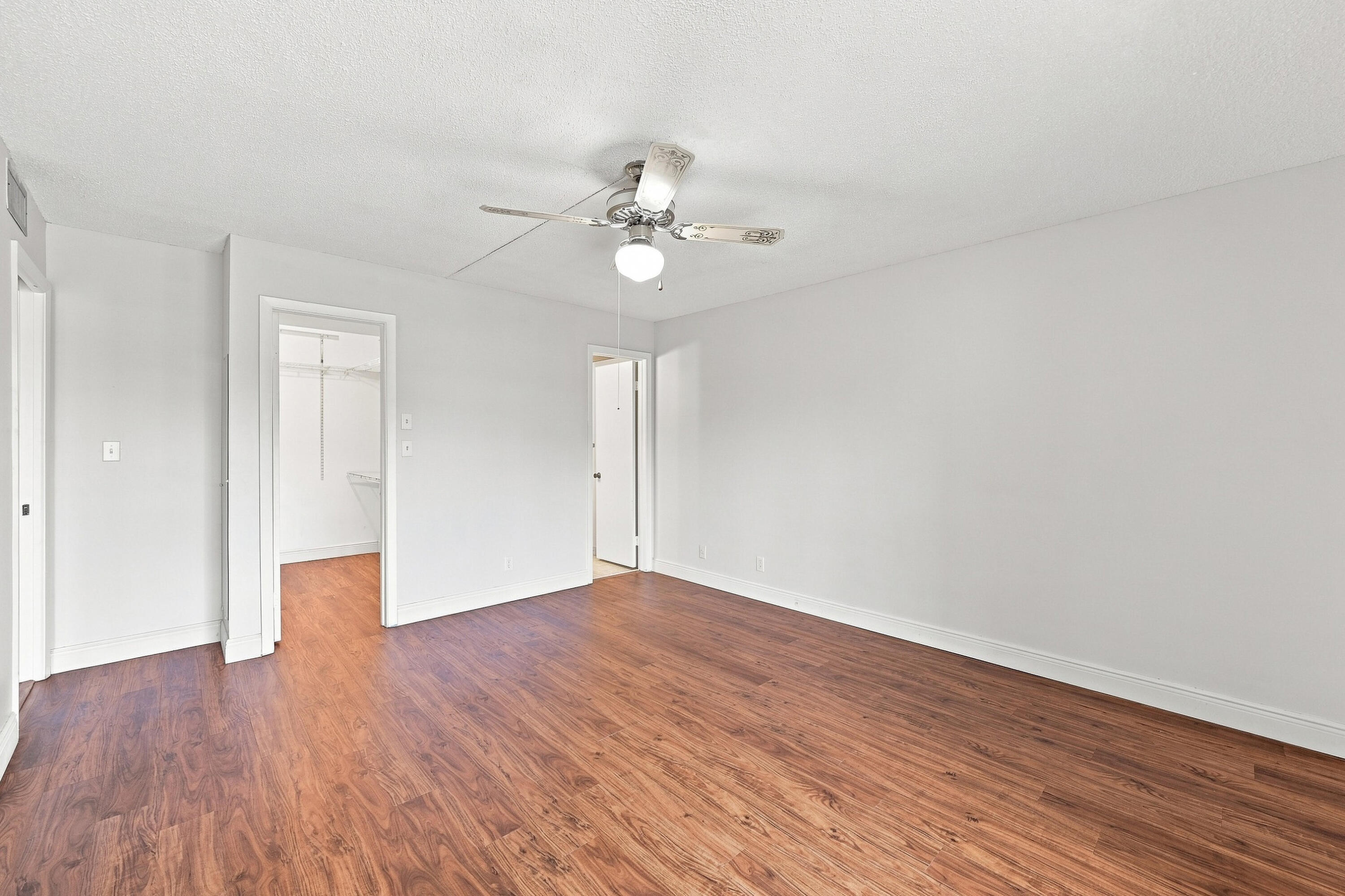 7432 Ashmont Circle 208 Property Photo 18