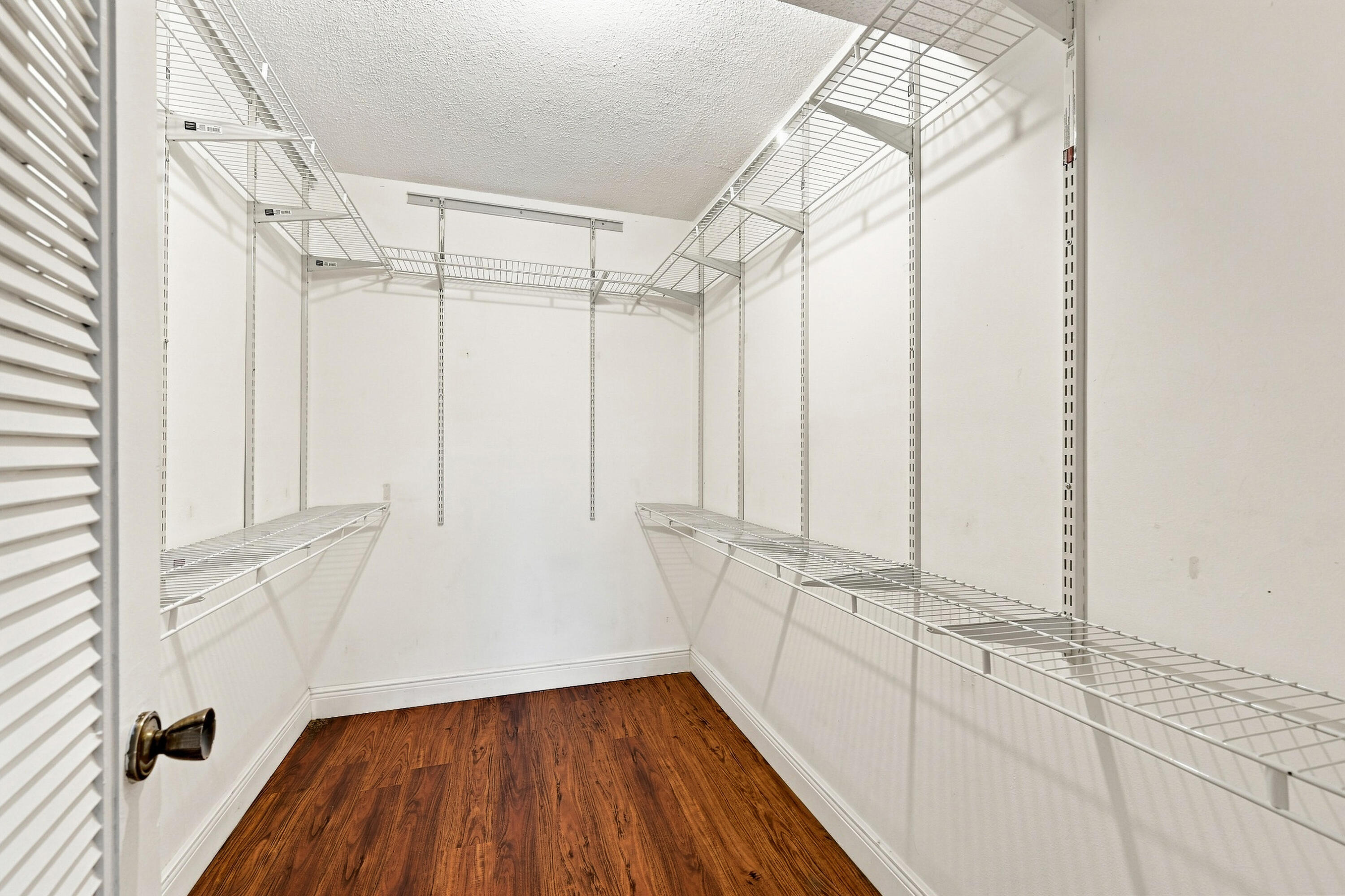 7432 Ashmont Circle 208 Property Photo 19