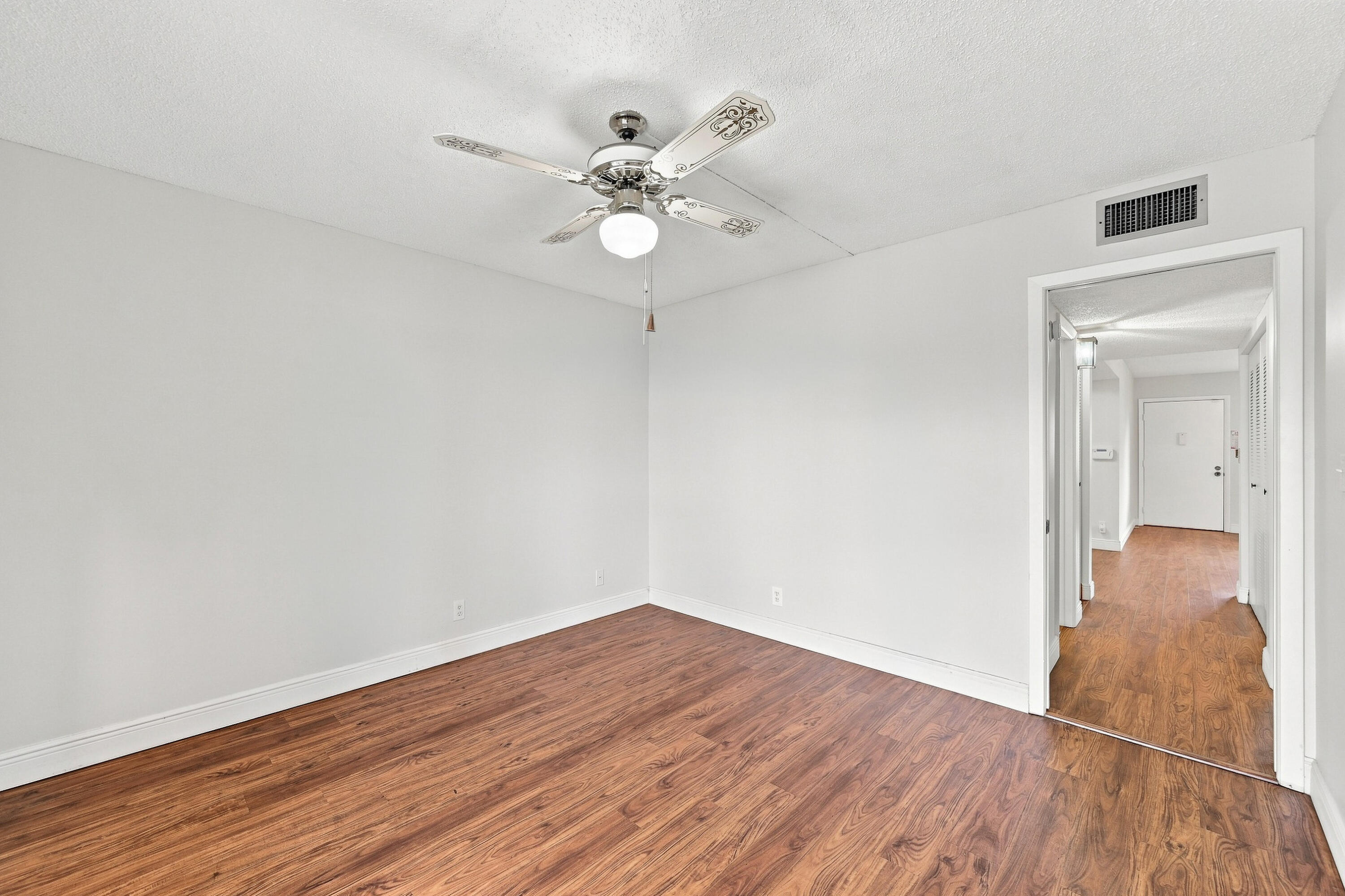 7432 Ashmont Circle 208 Property Photo 22