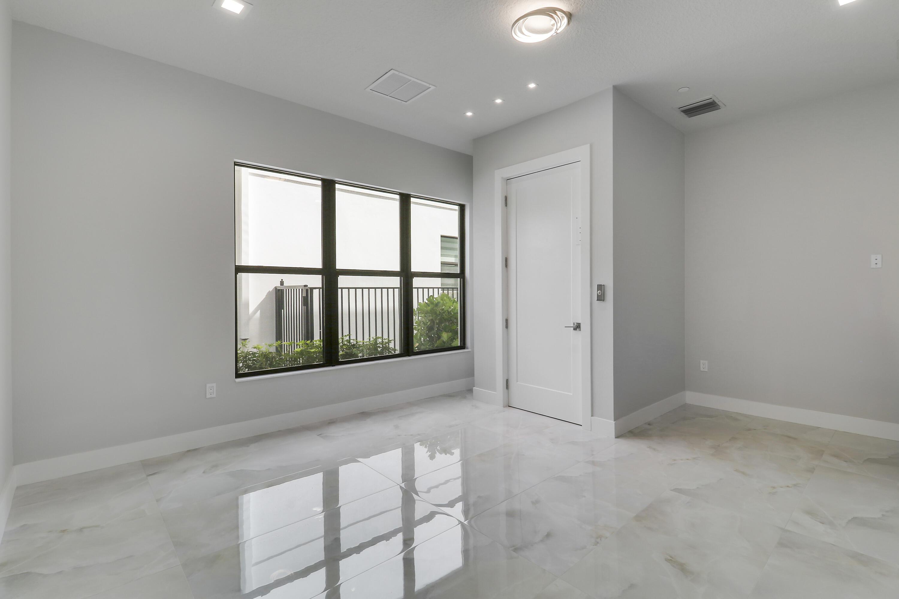 9892 Migration Point Property Photo 53