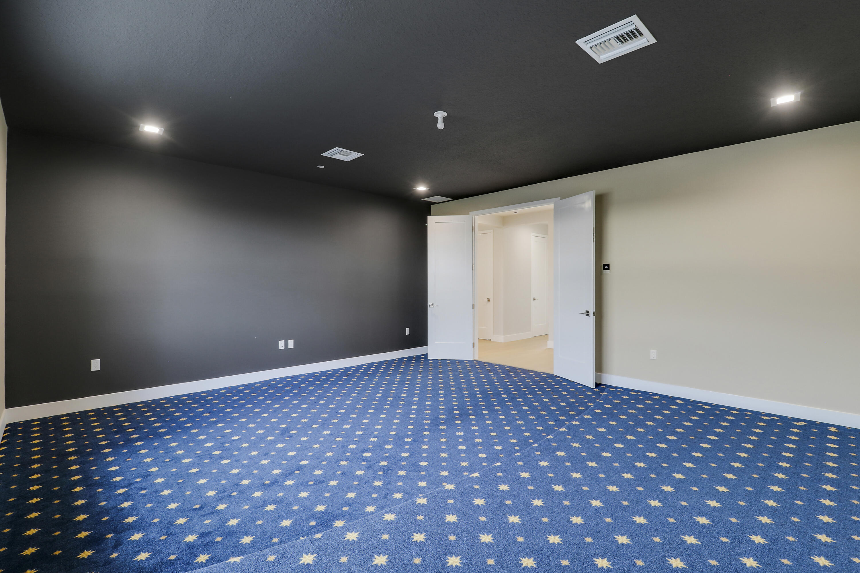 9892 Migration Point Property Photo 57