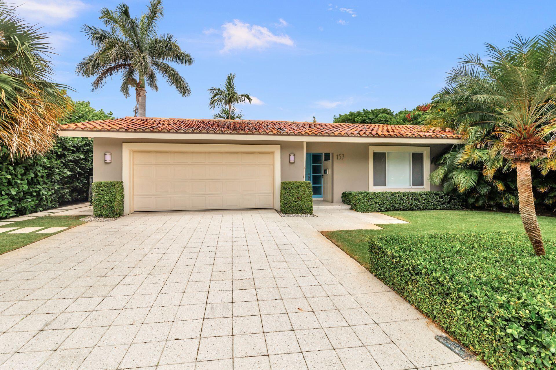 157 Worth Court N Property Photo 7