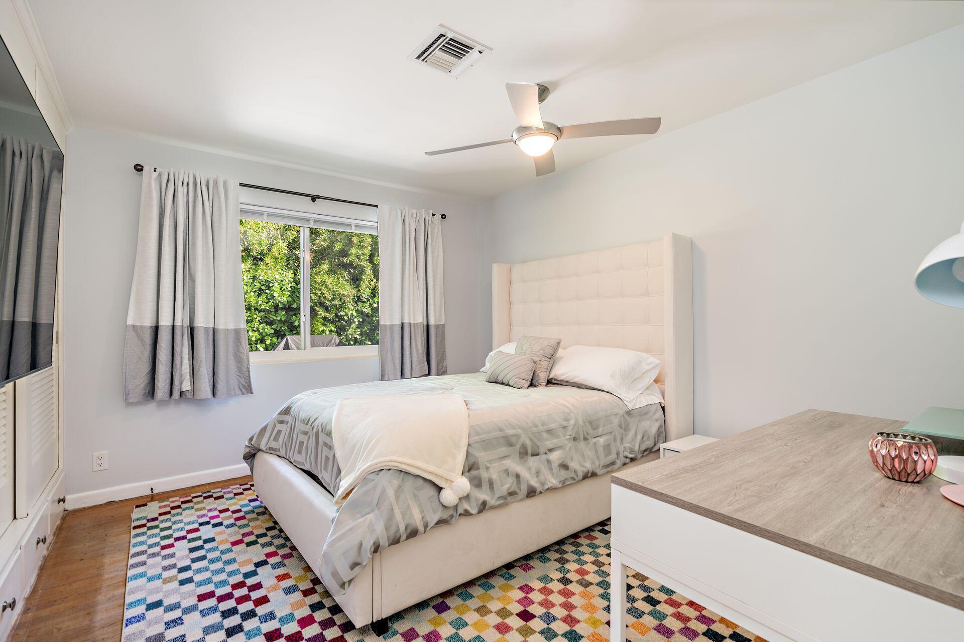 157 Worth Court N Property Photo 16