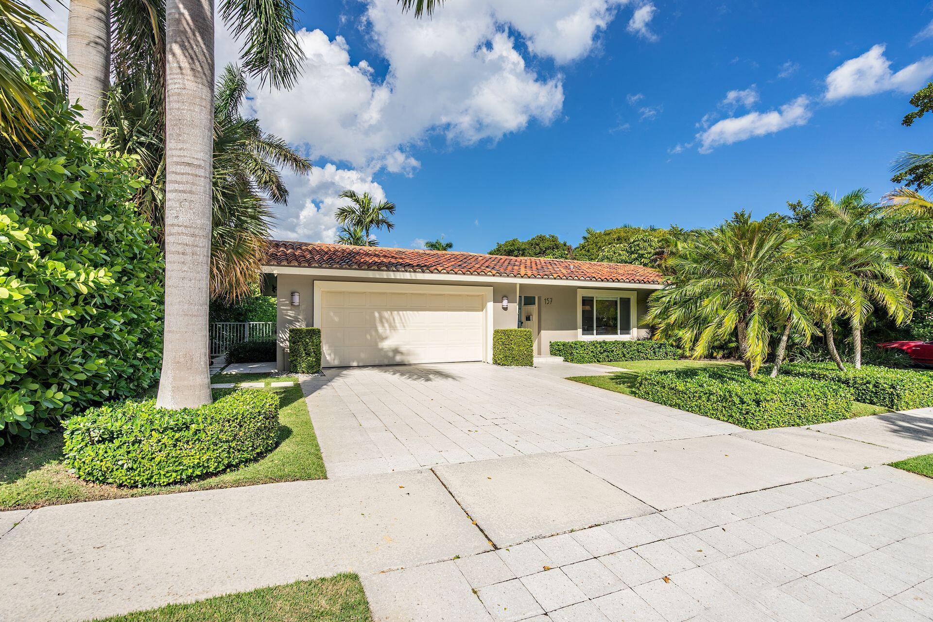 157 Worth Court N Property Photo 31