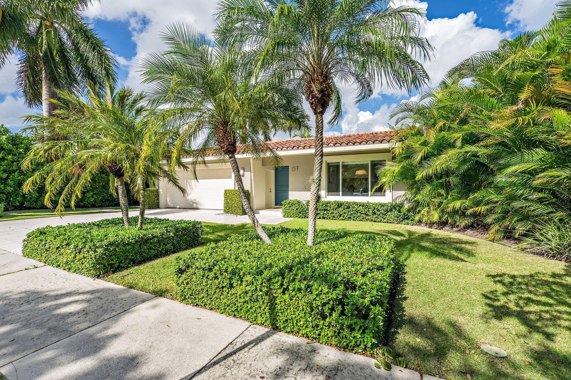 157 Worth Court N Property Photo 33