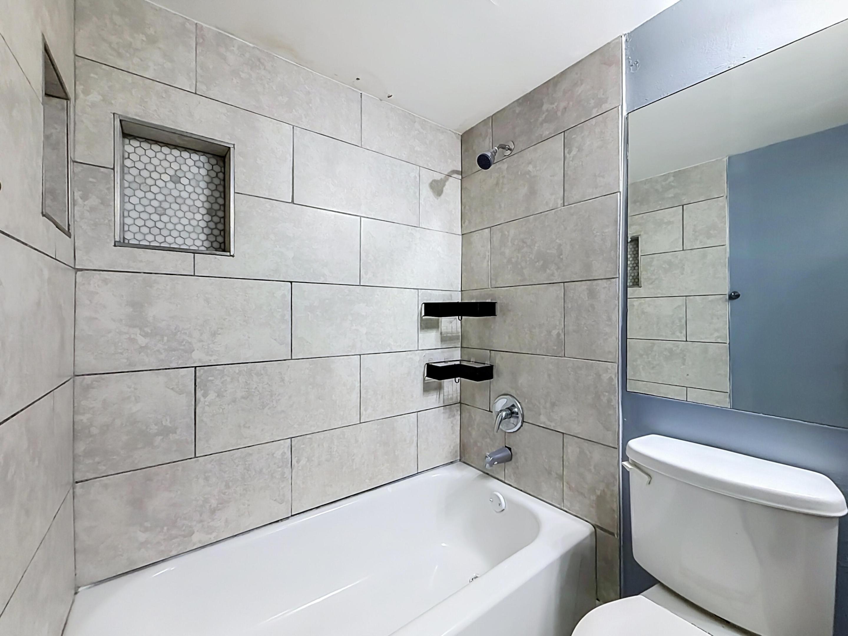 207 Tropic Isle Drive 1130 Property Photo 12