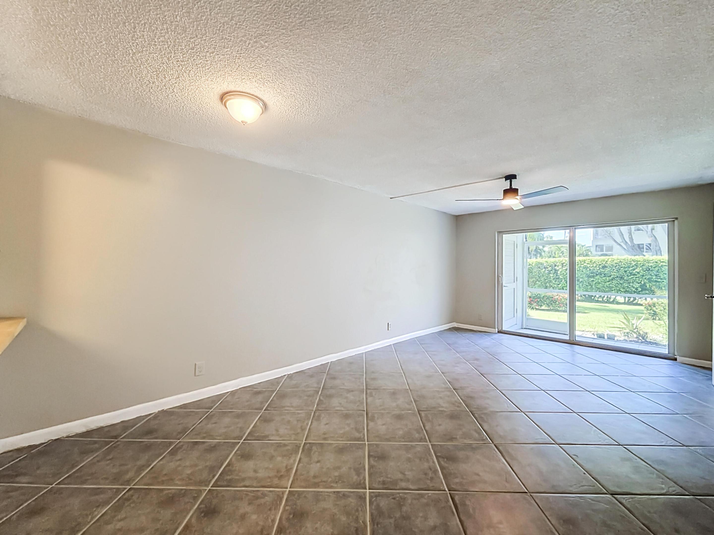 207 Tropic Isle Drive 1130 Property Photo 14