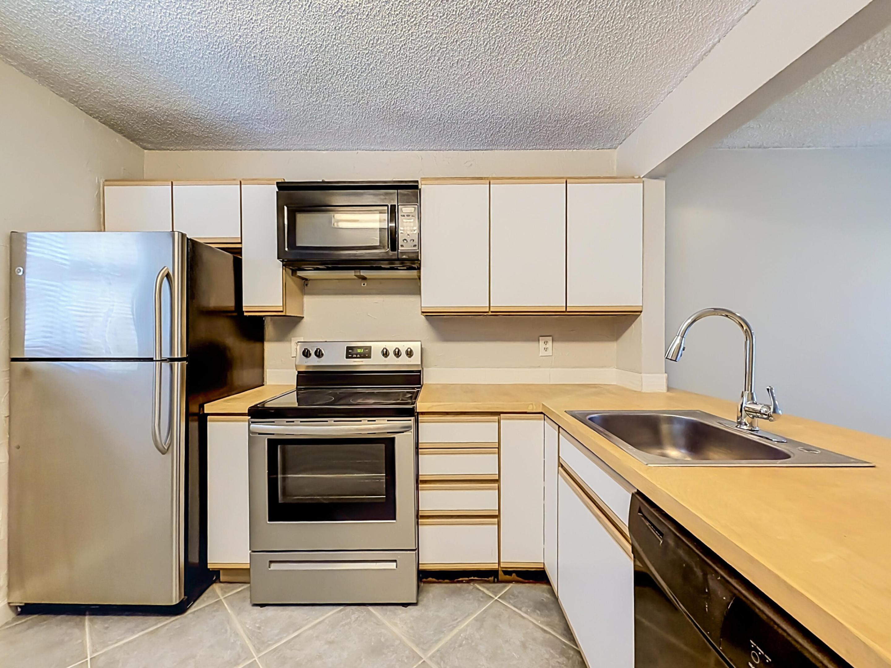 207 Tropic Isle Drive 1130 Property Photo 41