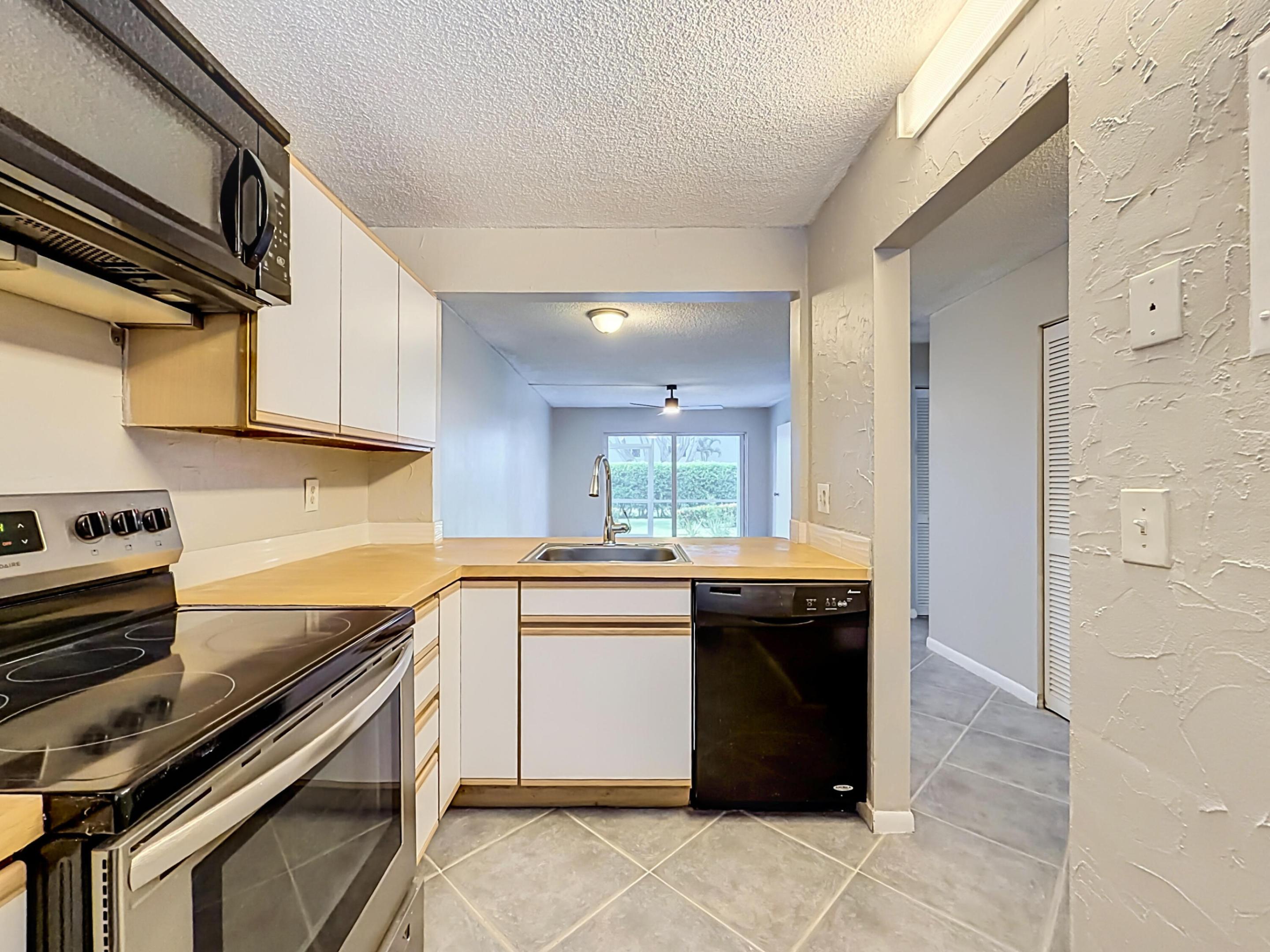 207 Tropic Isle Drive 1130 Property Photo 44