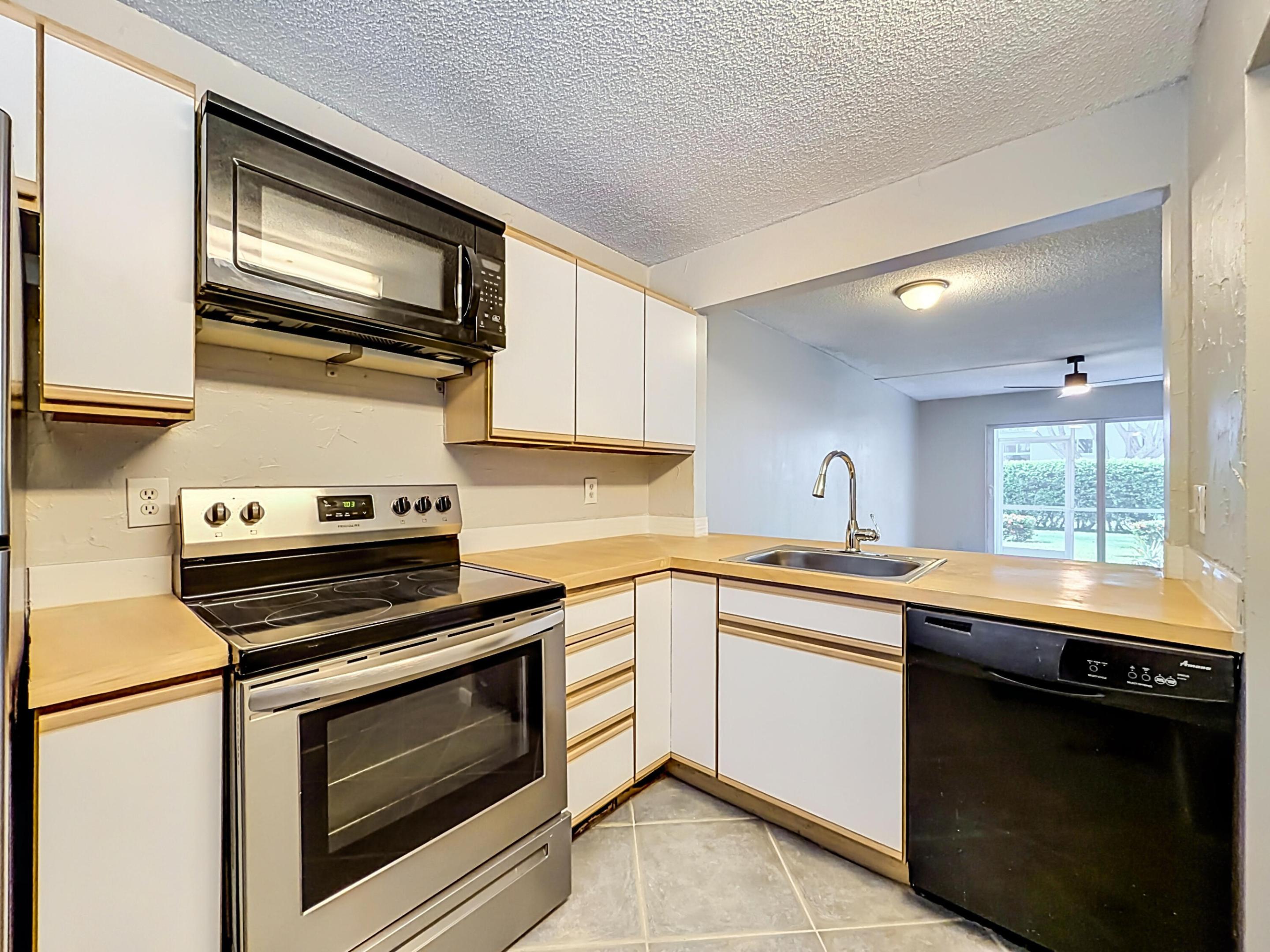 207 Tropic Isle Drive 1130 Property Photo 45