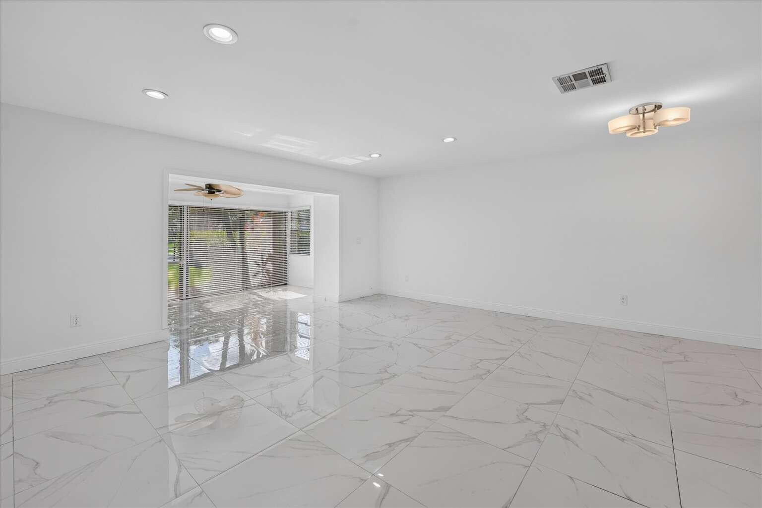 21682 Cypress Road 11d Property Photo 7